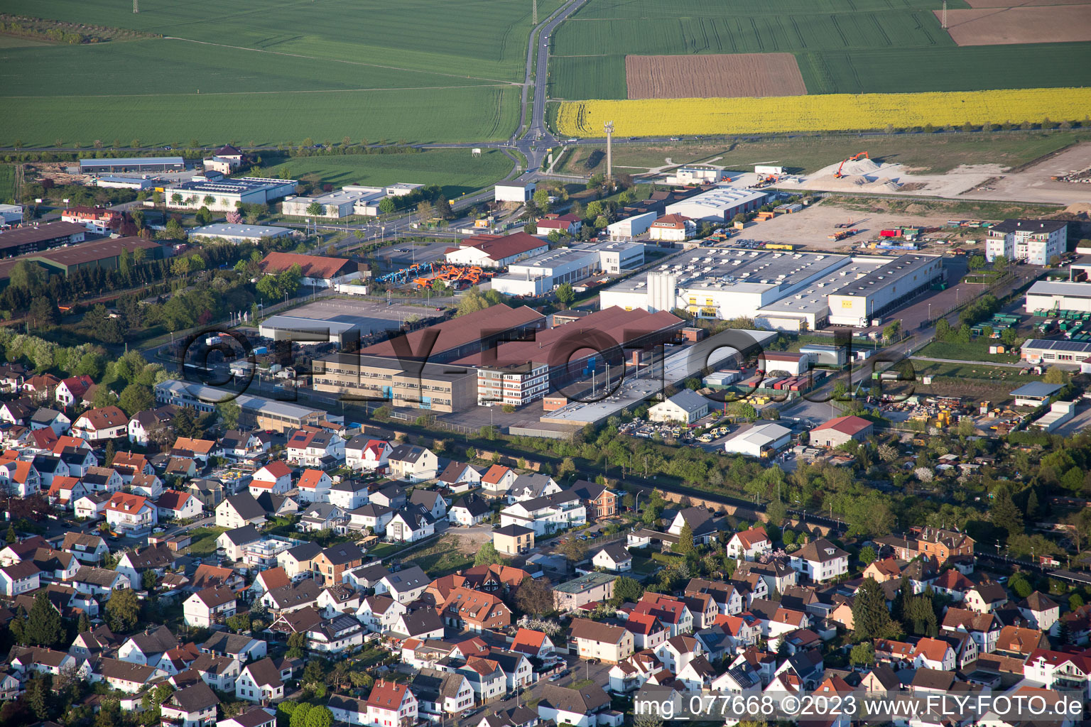 Luftaufnahme von Stockstadt am Rhein im Bundesland Hessen, Deutschland