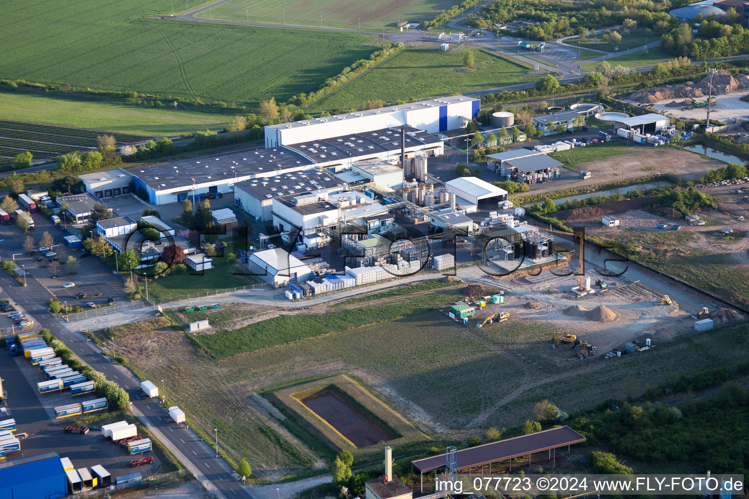 Luftbild von Industrie- und Gewerbegebiet NO mit Nalco Deutschland Manufacturing GmbH im Ortsteil Biebesheim in Biebesheim am Rhein im Bundesland Hessen