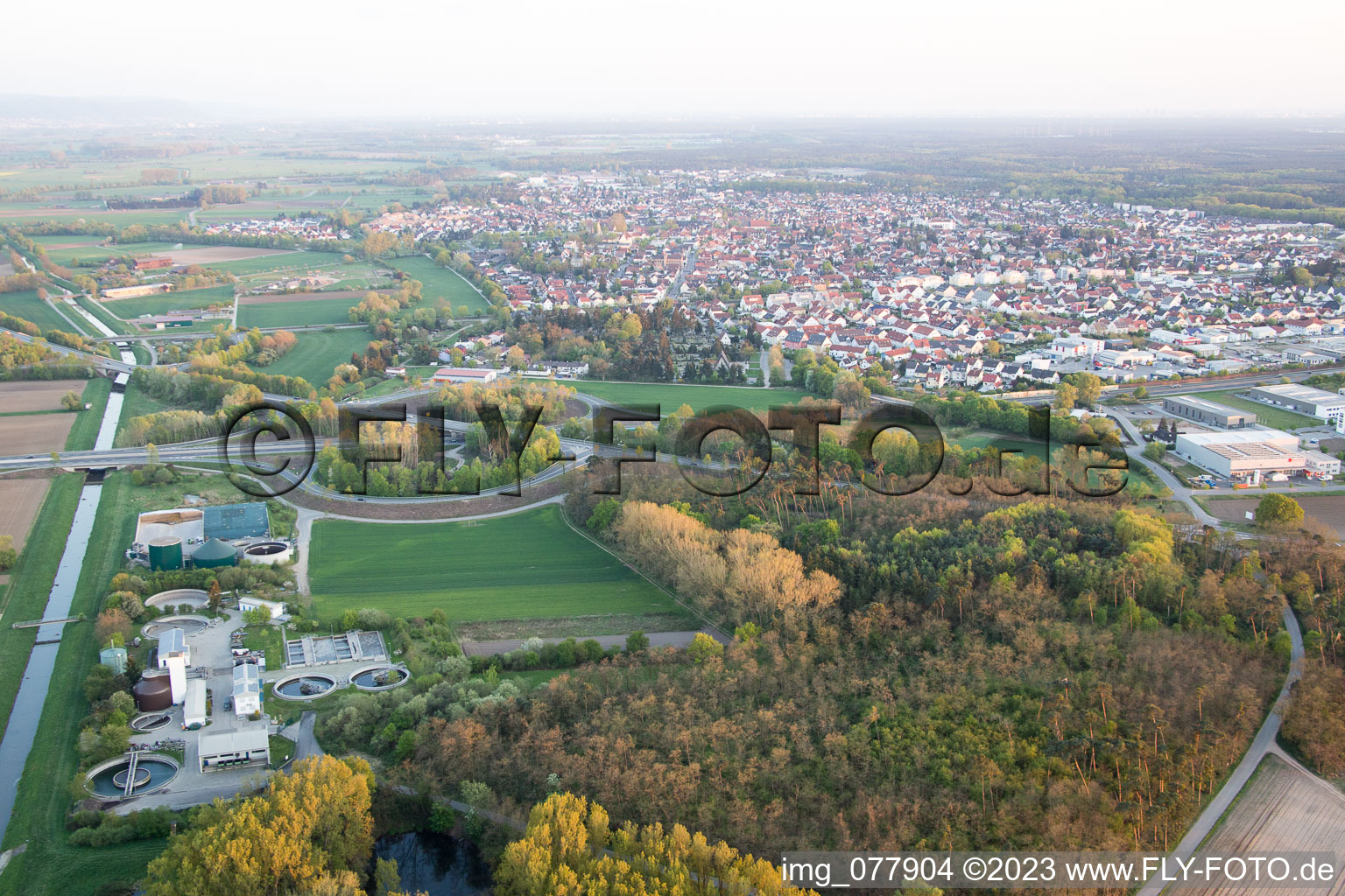 Luftbild von Lorsch im Bundesland Hessen, Deutschland