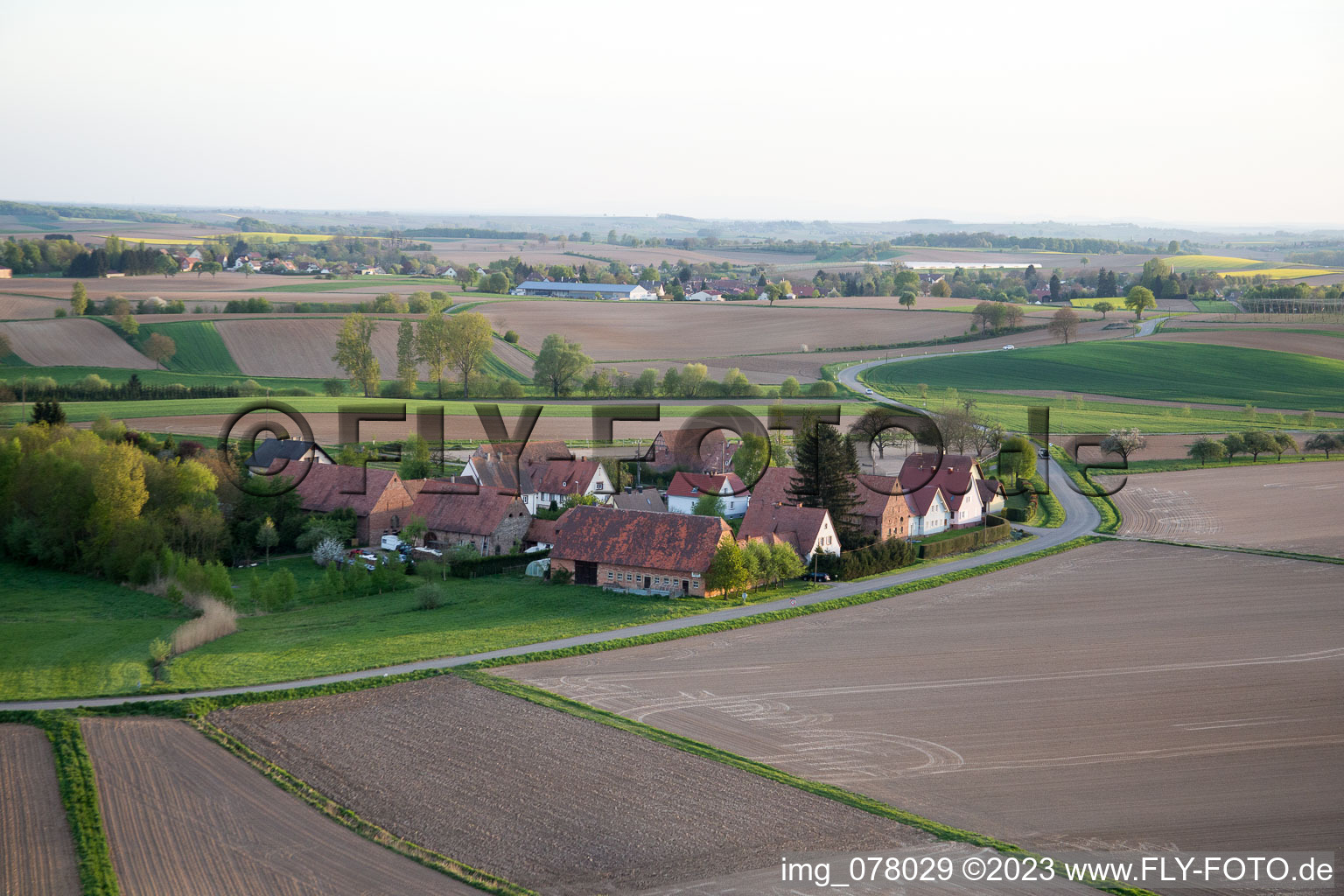 Luftbild von Frohnackerhof in Schleithal im Bundesland Bas-Rhin, Frankreich
