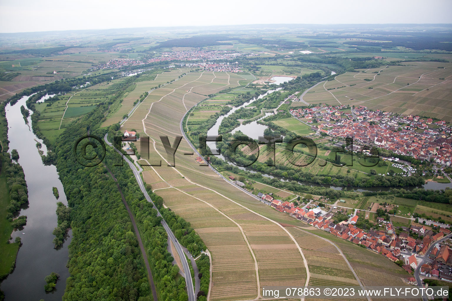 Luftaufnahme von Fahr im Bundesland Bayern, Deutschland