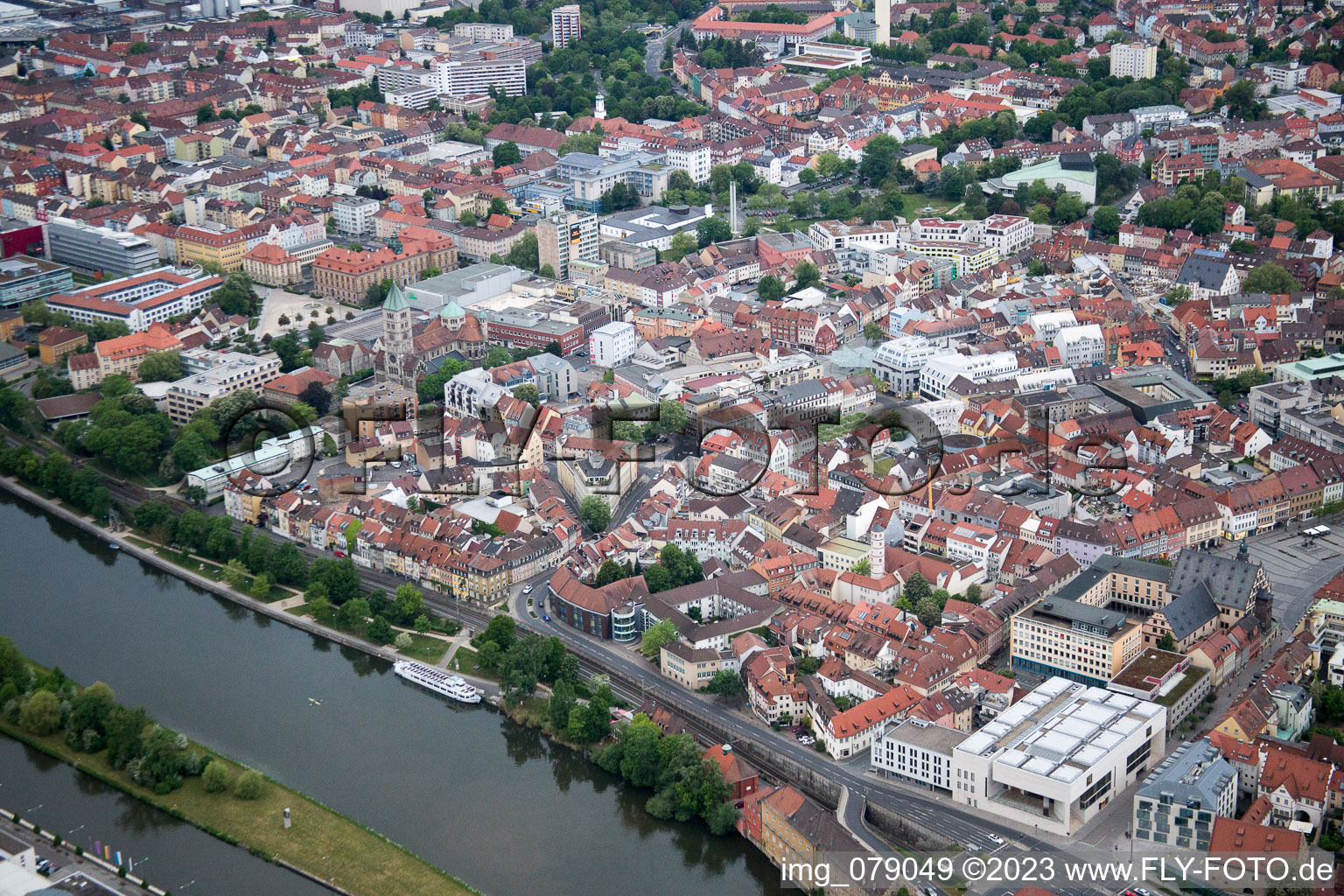 Schweinfurt im Bundesland Bayern, Deutschland von oben gesehen