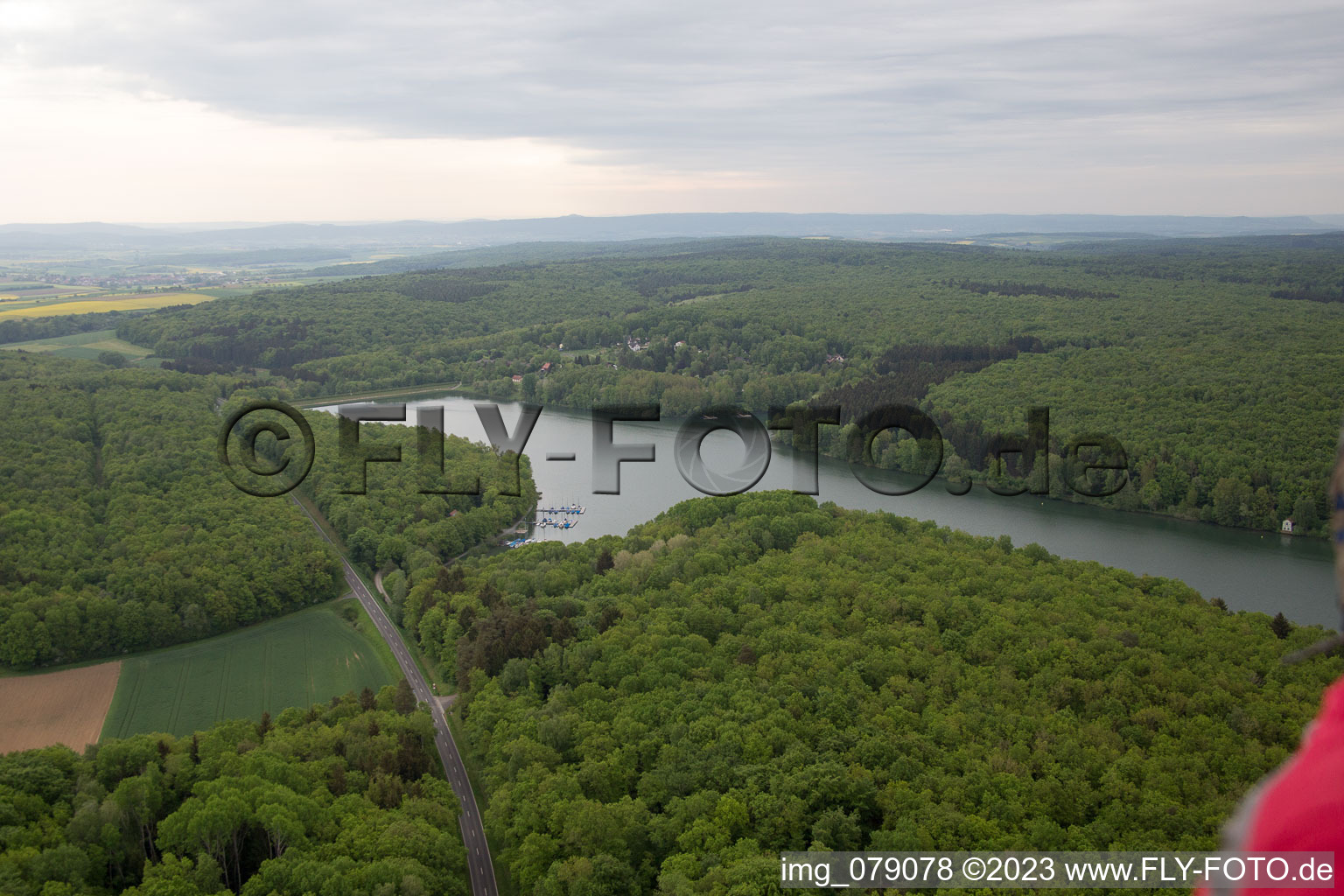 Luftbild von Altenmünster, Ellertshäuser See im Bundesland Bayern, Deutschland