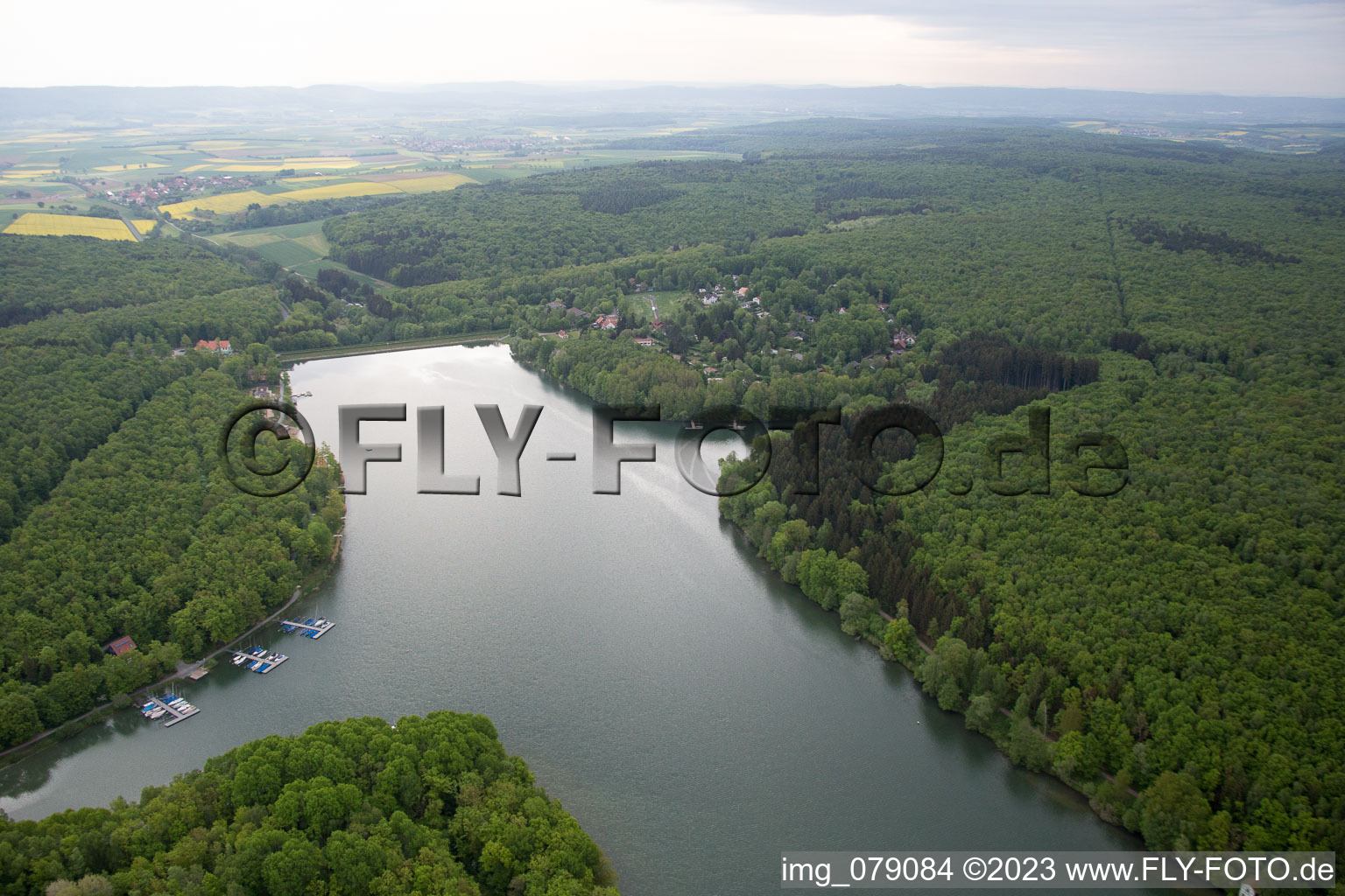 Altenmünster, Ellertshäuser See im Bundesland Bayern, Deutschland aus der Luft