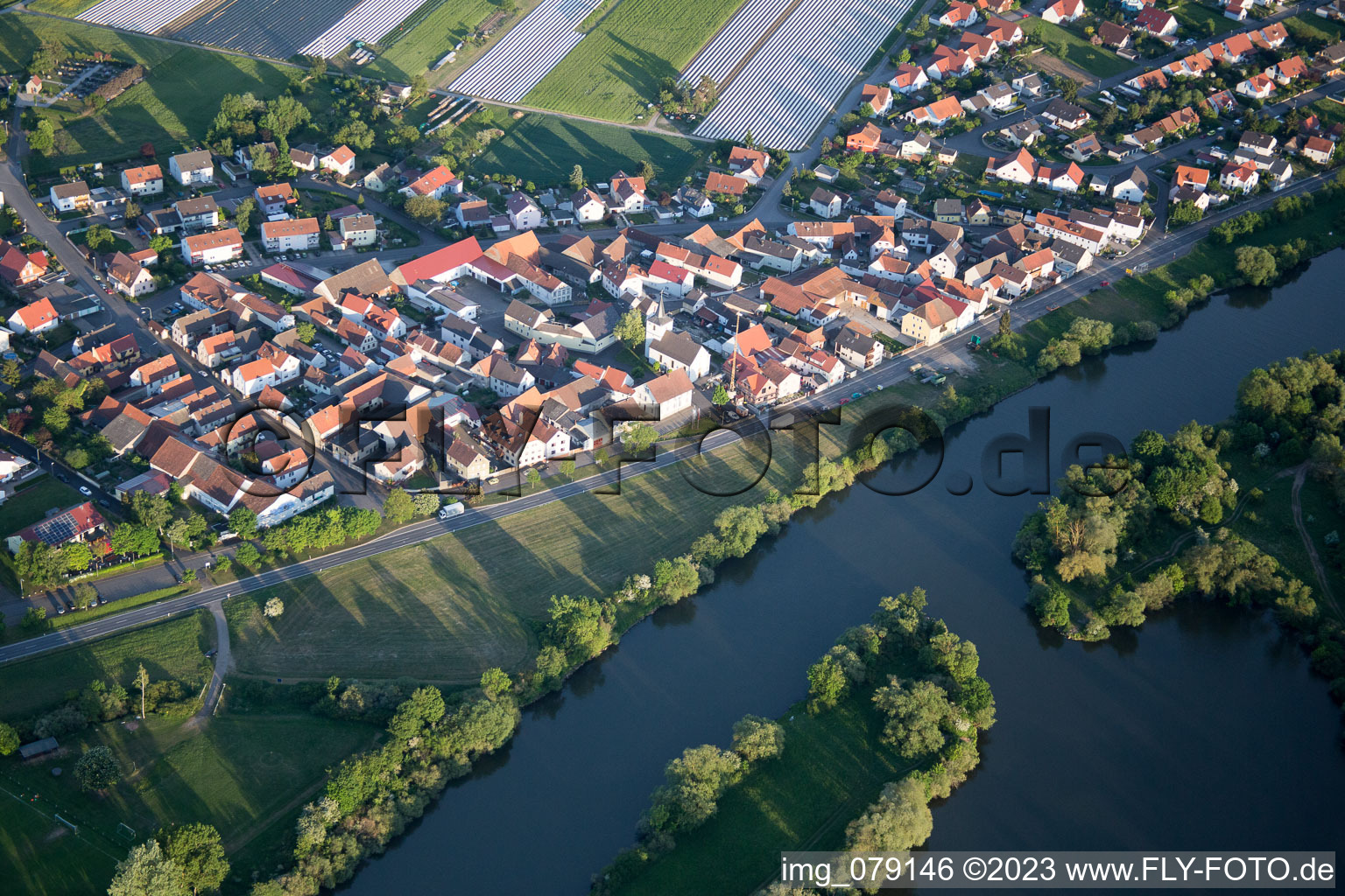 Luftbild von Hirschfeld im Bundesland Bayern, Deutschland