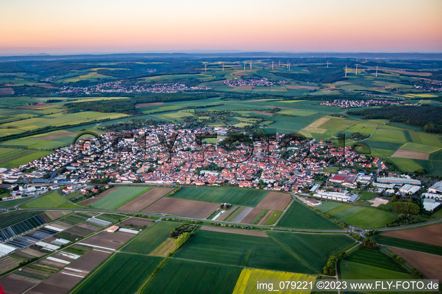Luftaufnahme von Von Südwesten in Gochsheim im Bundesland Bayern, Deutschland