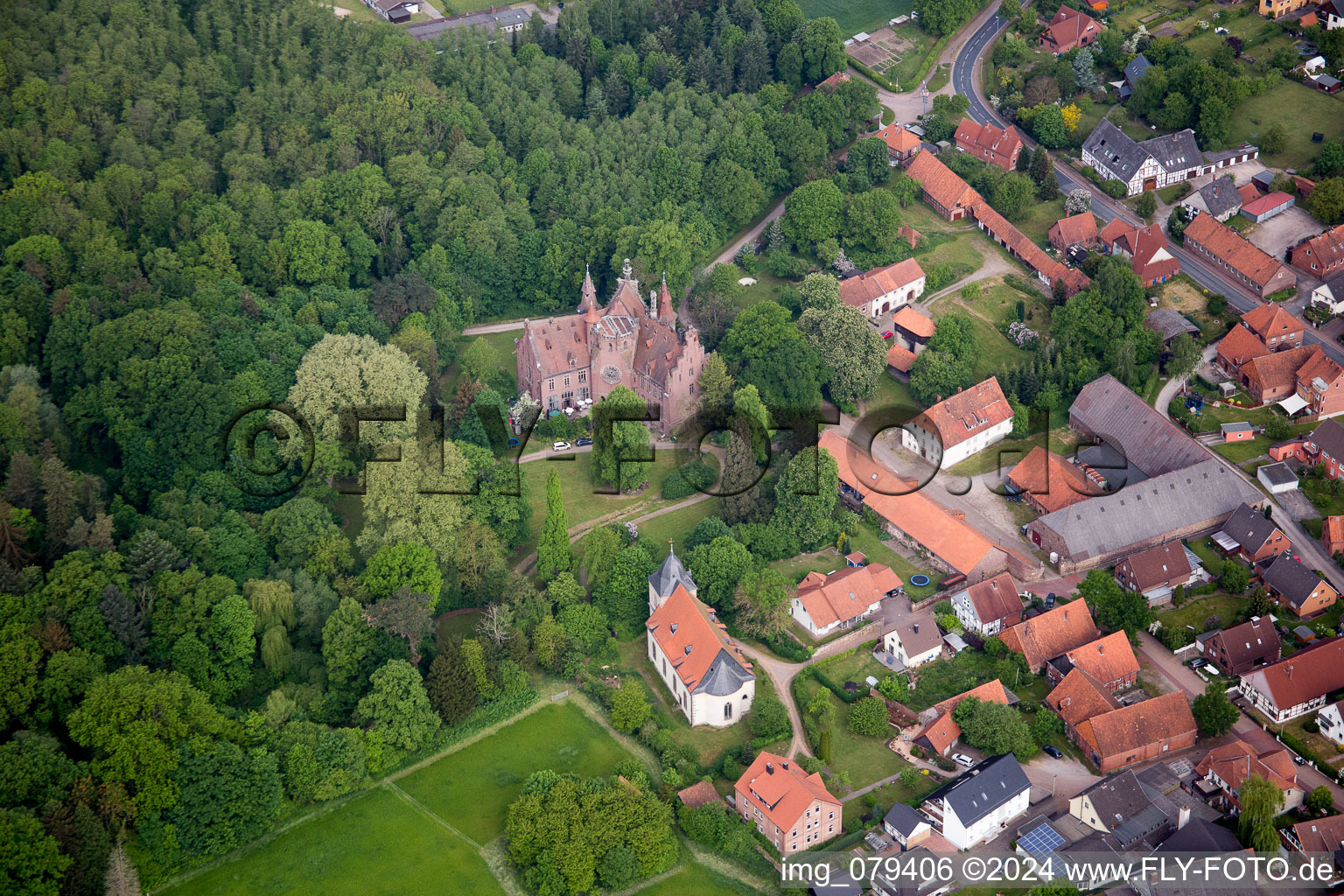 Kirchengebäude im Ortsteil Hastenbeck in Hameln im Bundesland Niedersachsen, Deutschland