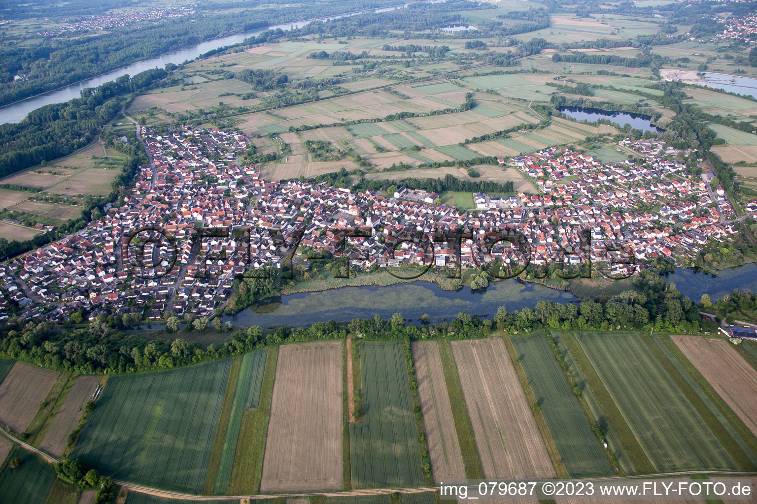 Luftaufnahme von Neuburg im Bundesland Rheinland-Pfalz, Deutschland