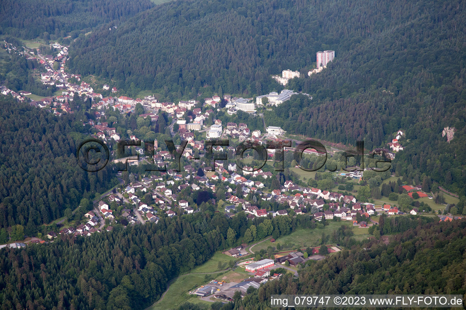 Luftbild von Ortsteil Bleiche in Bad Herrenalb im Bundesland Baden-Württemberg, Deutschland