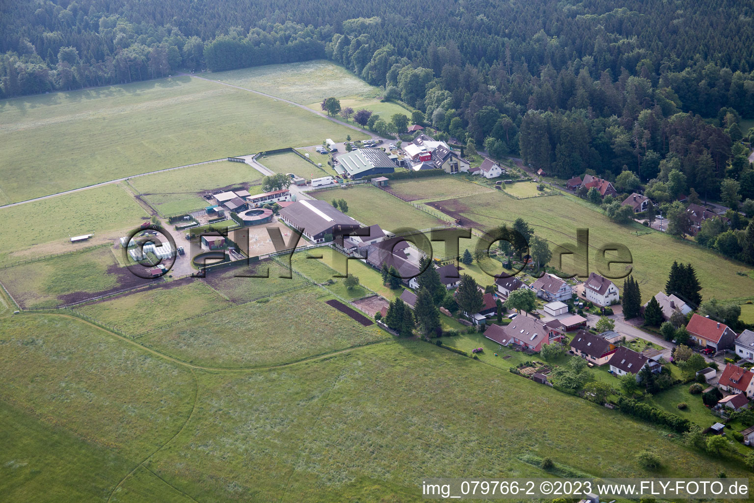 Dobel im Bundesland Baden-Württemberg, Deutschland von der Drohne aus gesehen