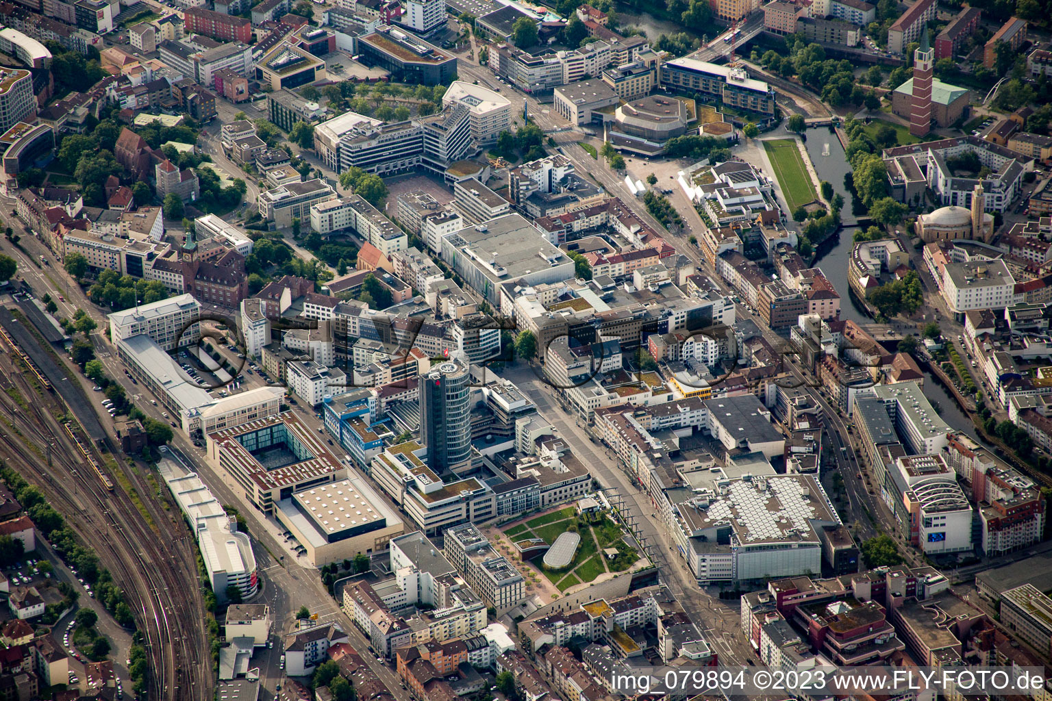 Pforzheim im Bundesland Baden-Württemberg, Deutschland aus der Drohnenperspektive