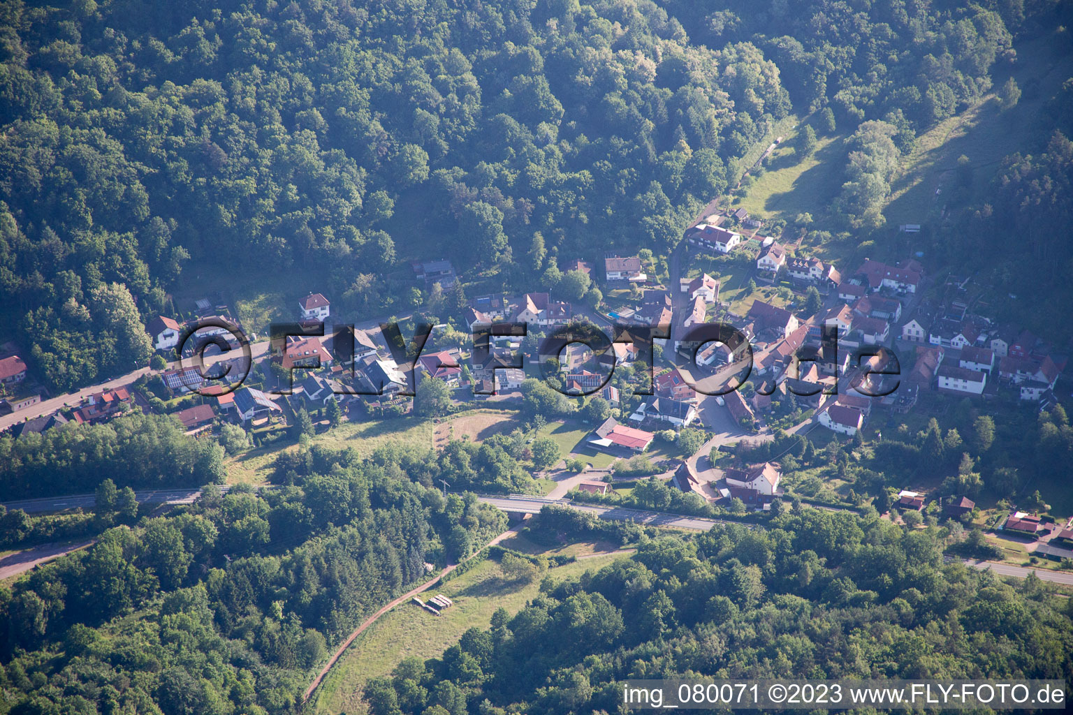 Blankenborn im Bundesland Rheinland-Pfalz, Deutschland aus der Drohnenperspektive