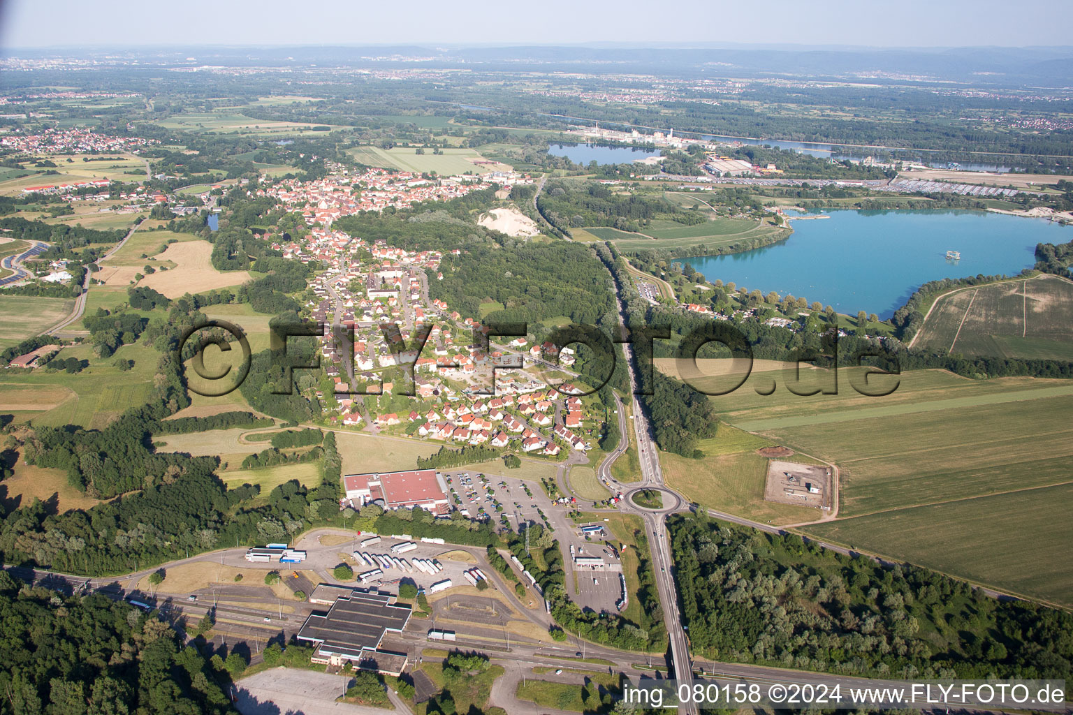 Schrägluftbild von Lauterbourg im Bundesland Bas-Rhin, Frankreich