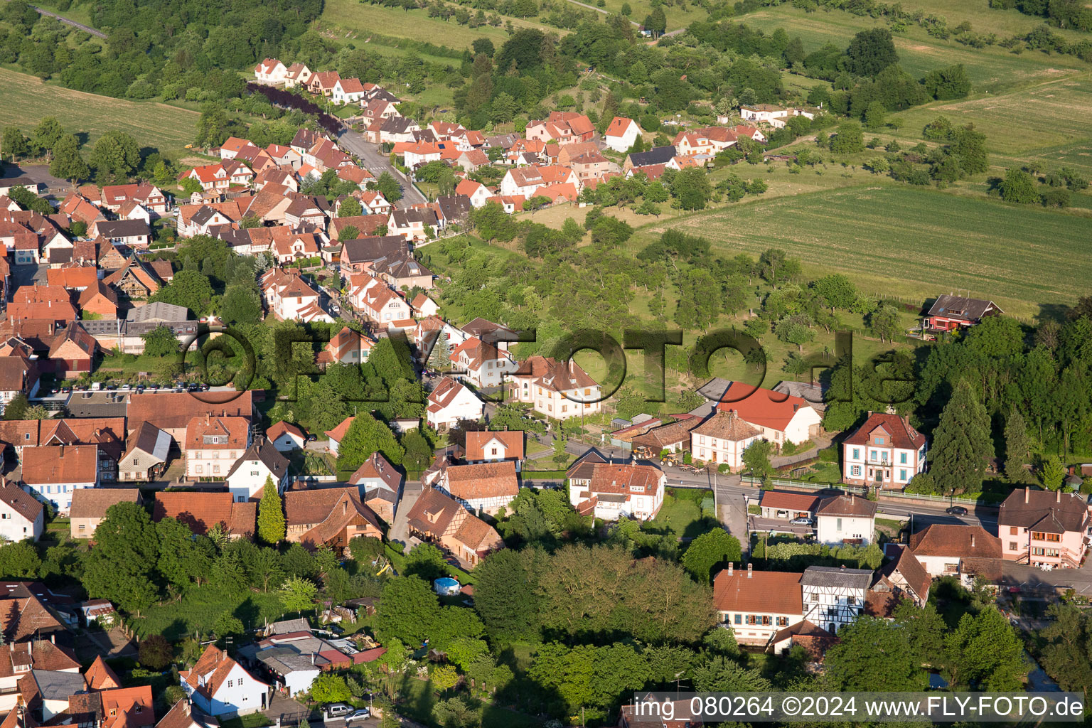 Lembach im Bundesland Bas-Rhin, Frankreich von oben