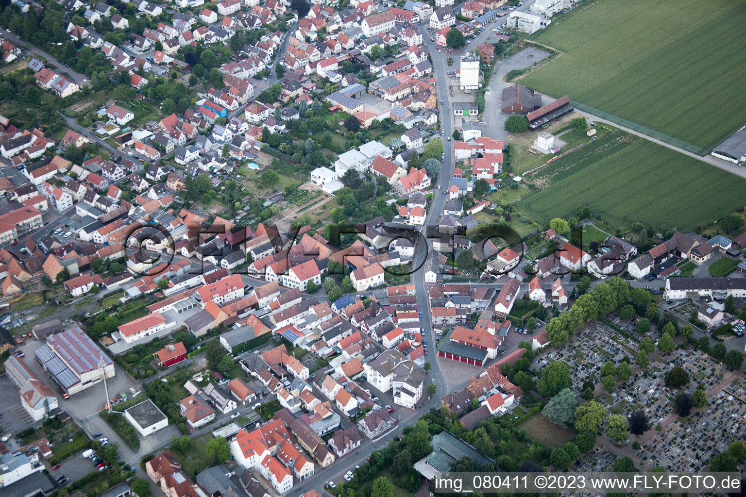 Luftbild von Ortsteil Herxheim in Herxheim bei Landau/Pfalz im Bundesland Rheinland-Pfalz, Deutschland
