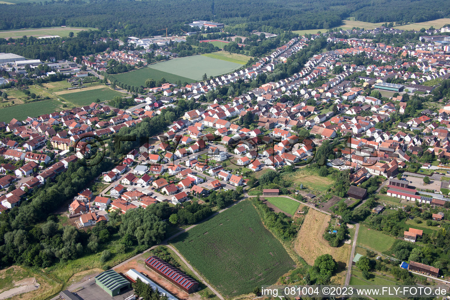 Ortsteil Herxheim in Herxheim bei Landau/Pfalz im Bundesland Rheinland-Pfalz, Deutschland vom Flugzeug aus