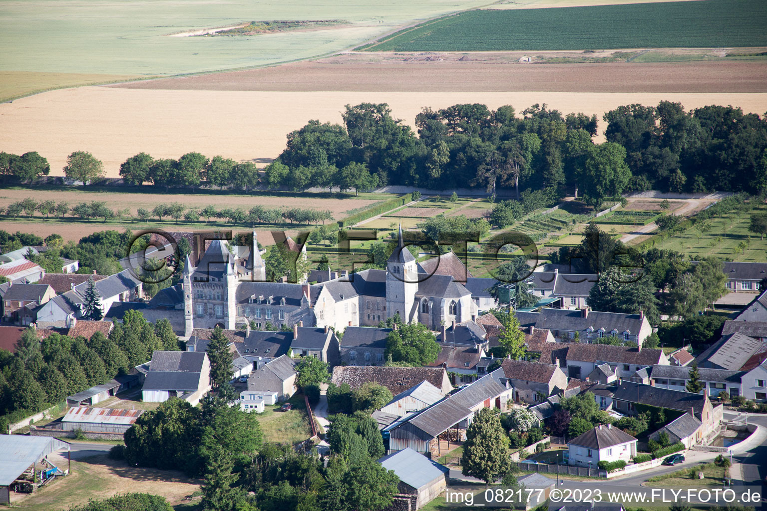 Schrägluftbild von Talcy im Bundesland Loir-et-Cher, Frankreich