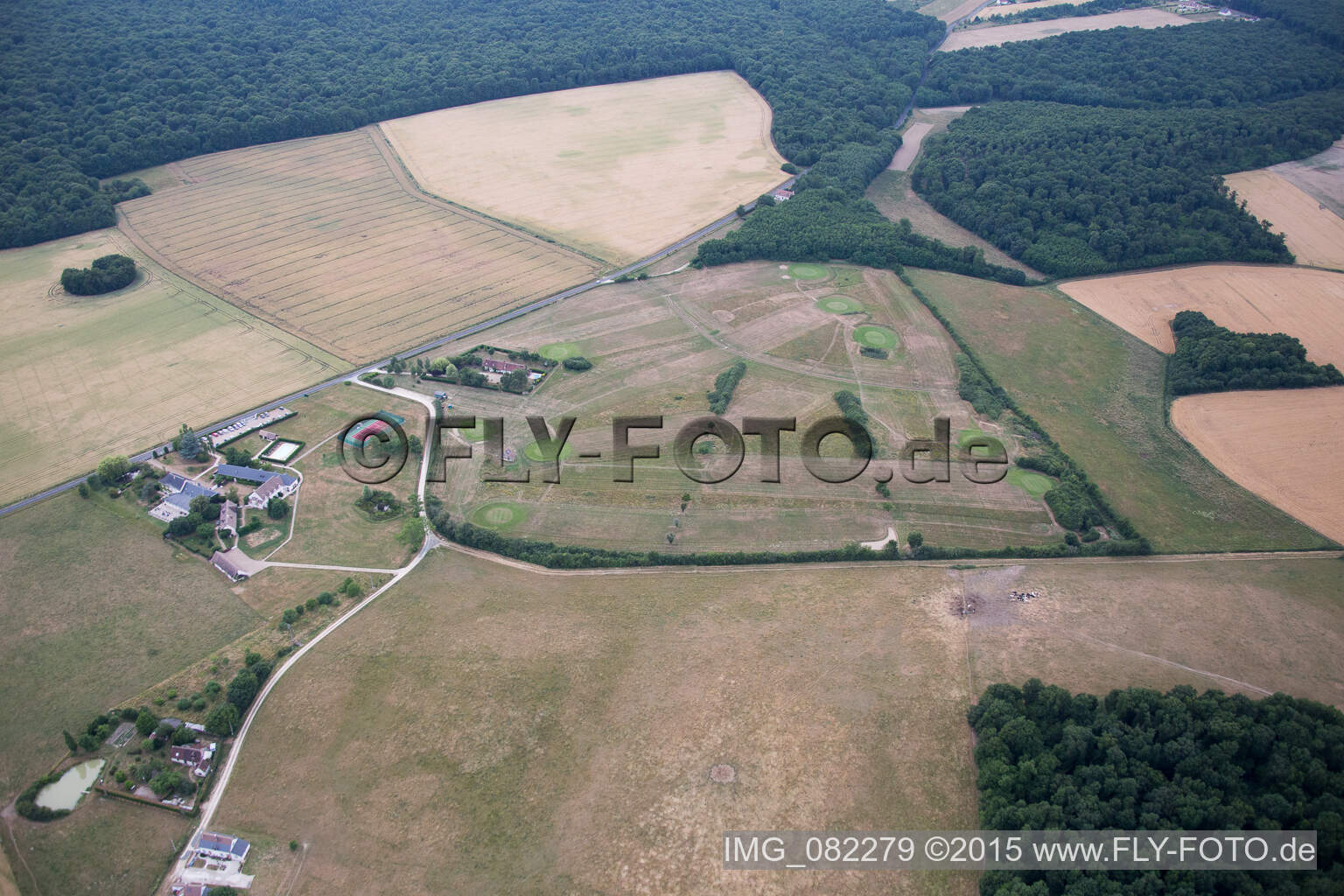 Luftbild von Le Clos du Golf Loir Valley in Cangey im Bundesland Indre-et-Loire, Frankreich