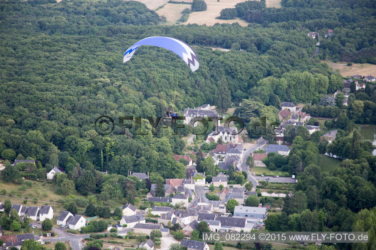 Luftaufnahme von Saint-Ouen-les-Vignes im Bundesland Indre-et-Loire, Frankreich