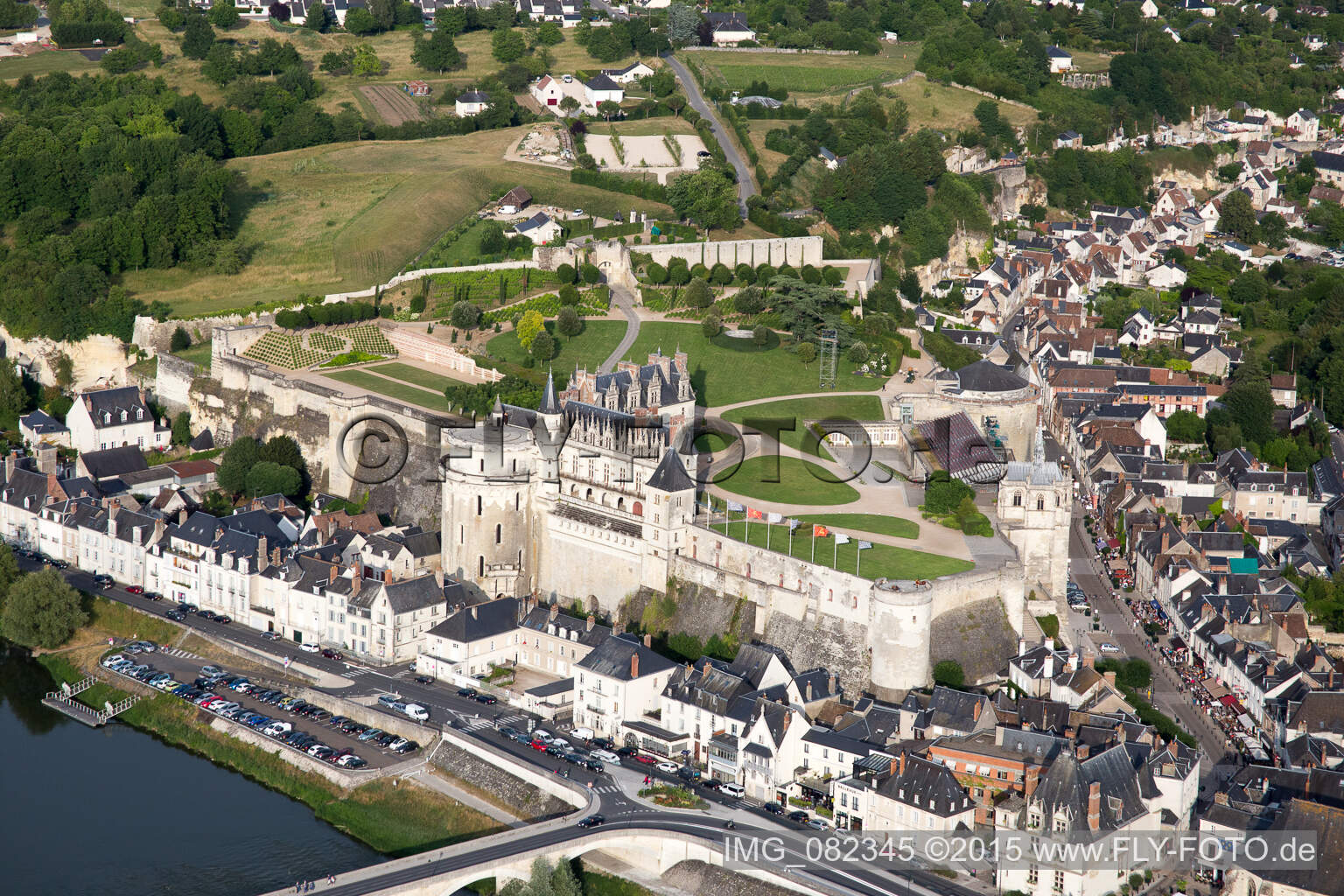 Amboise im Bundesland Indre-et-Loire, Frankreich von der Drohne aus gesehen