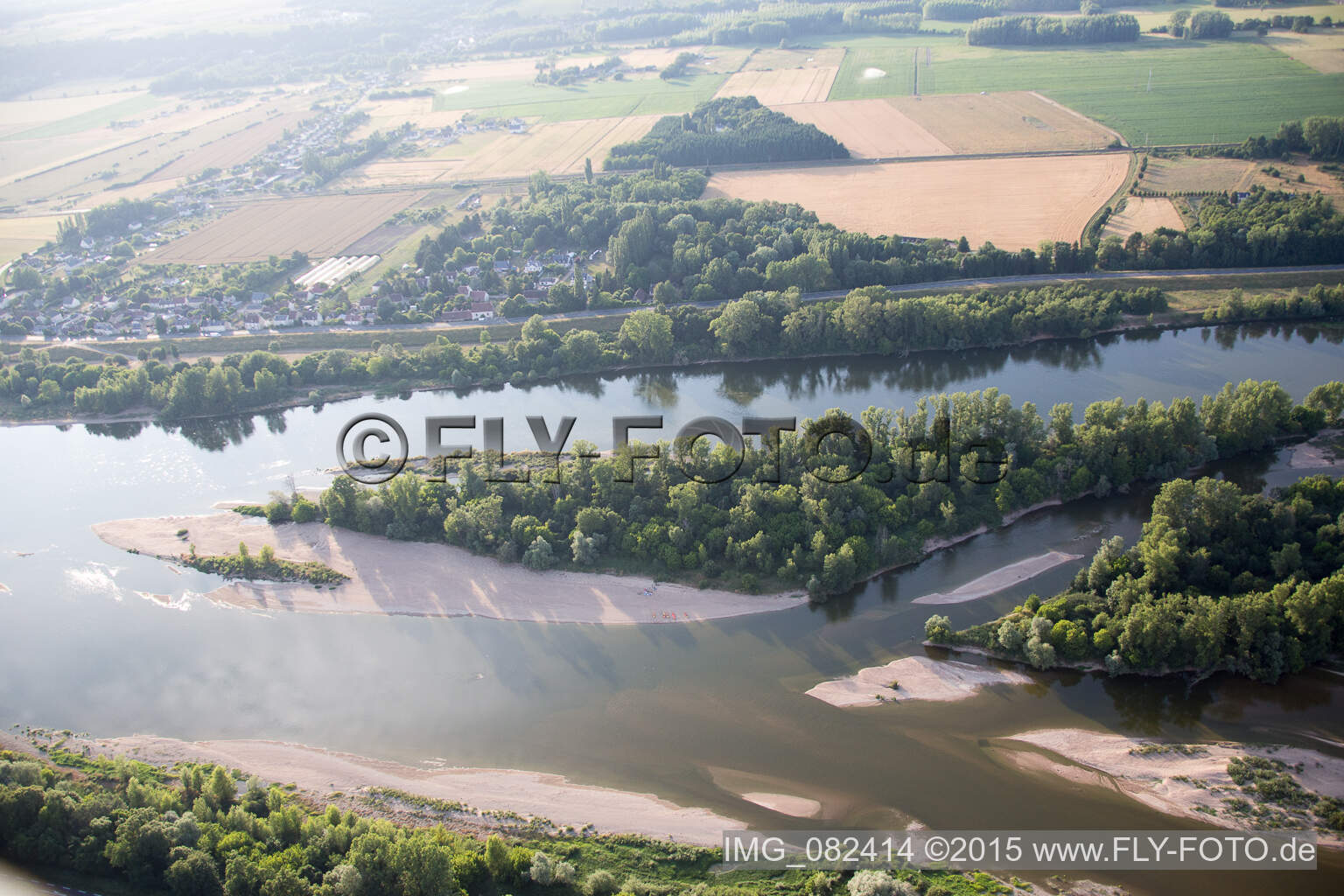 Schrägluftbild von Limeray im Bundesland Indre-et-Loire, Frankreich