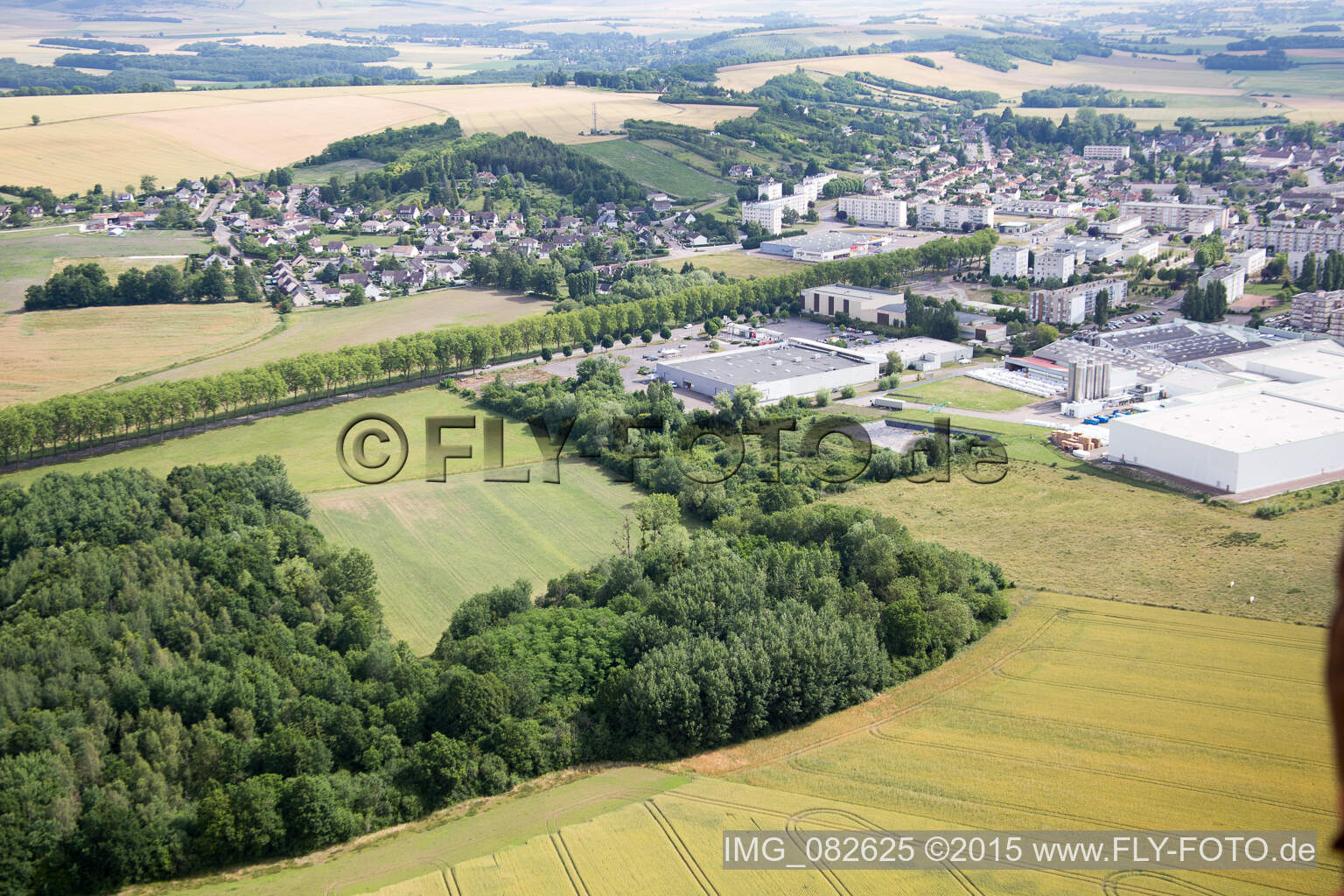 Luftbild von Saint-Florentin im Bundesland Yonne, Frankreich