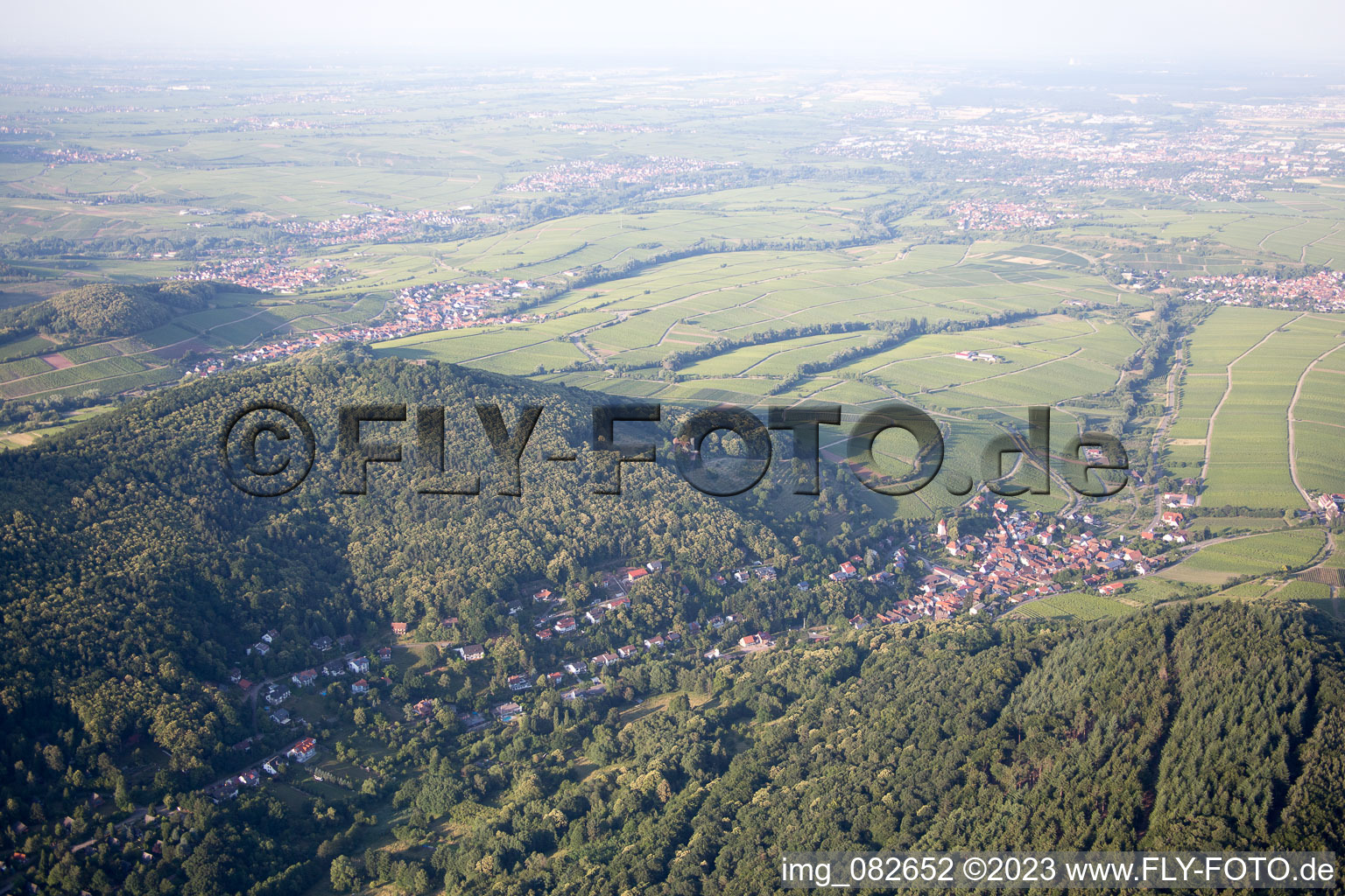 Eschbach im Bundesland Rheinland-Pfalz, Deutschland von oben