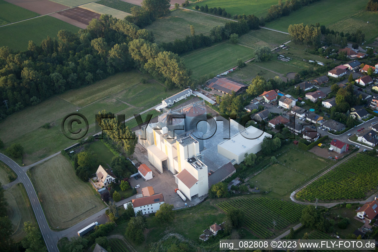 Freimersheim im Bundesland Rheinland-Pfalz, Deutschland aus der Luft betrachtet