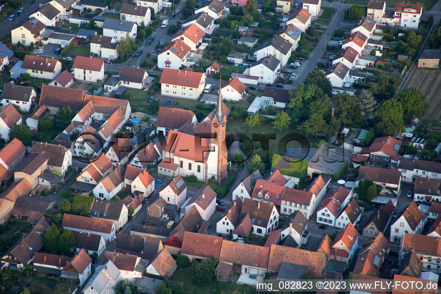 Luftaufnahme von Hochstadt im Bundesland Rheinland-Pfalz, Deutschland