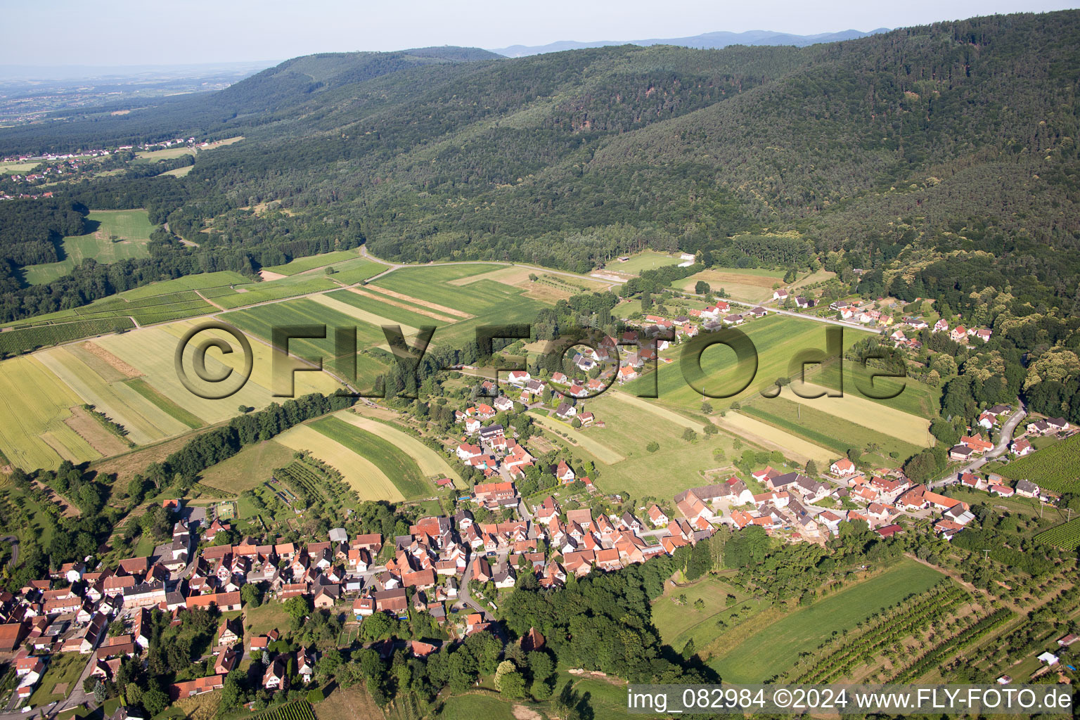 Dorf - Ansicht in Cleebourg in Grand Est im Bundesland Bas-Rhin, Frankreich