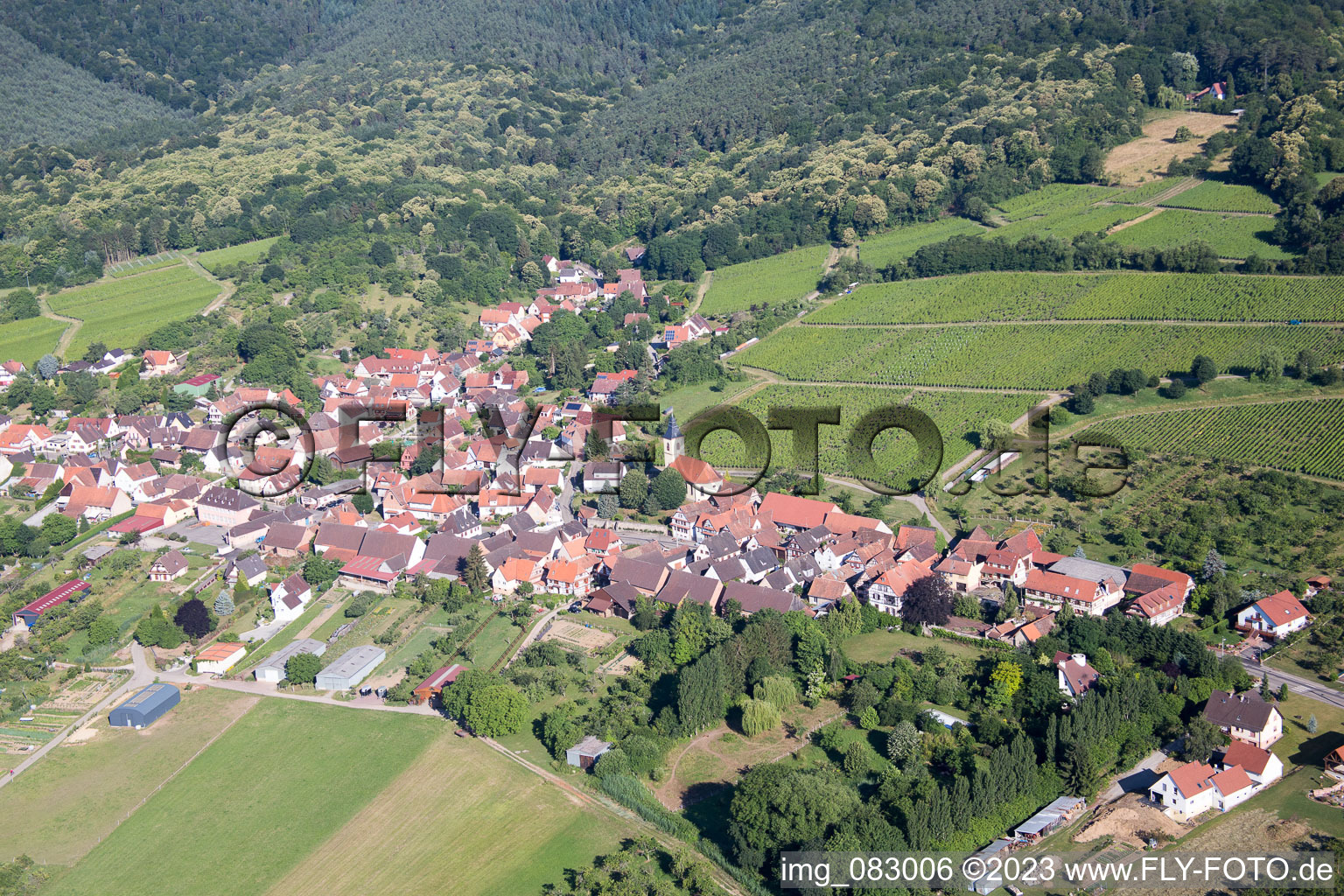 Luftbild von Rott im Bundesland Bas-Rhin, Frankreich