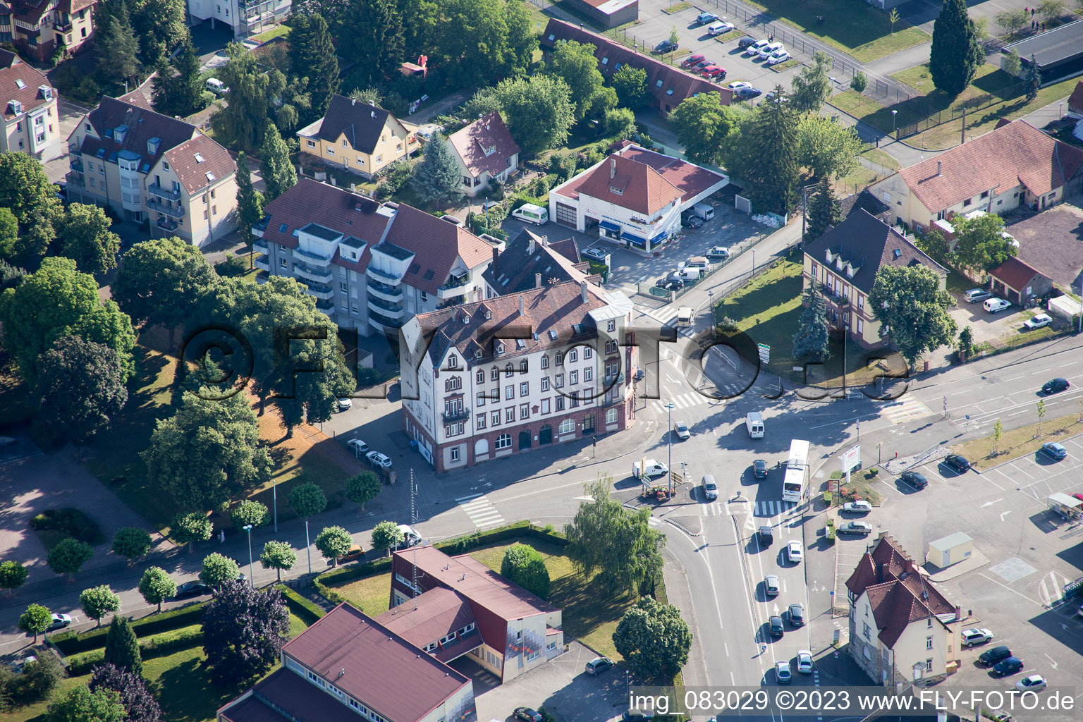 Schrägluftbild von Wissembourg im Bundesland Bas-Rhin, Frankreich