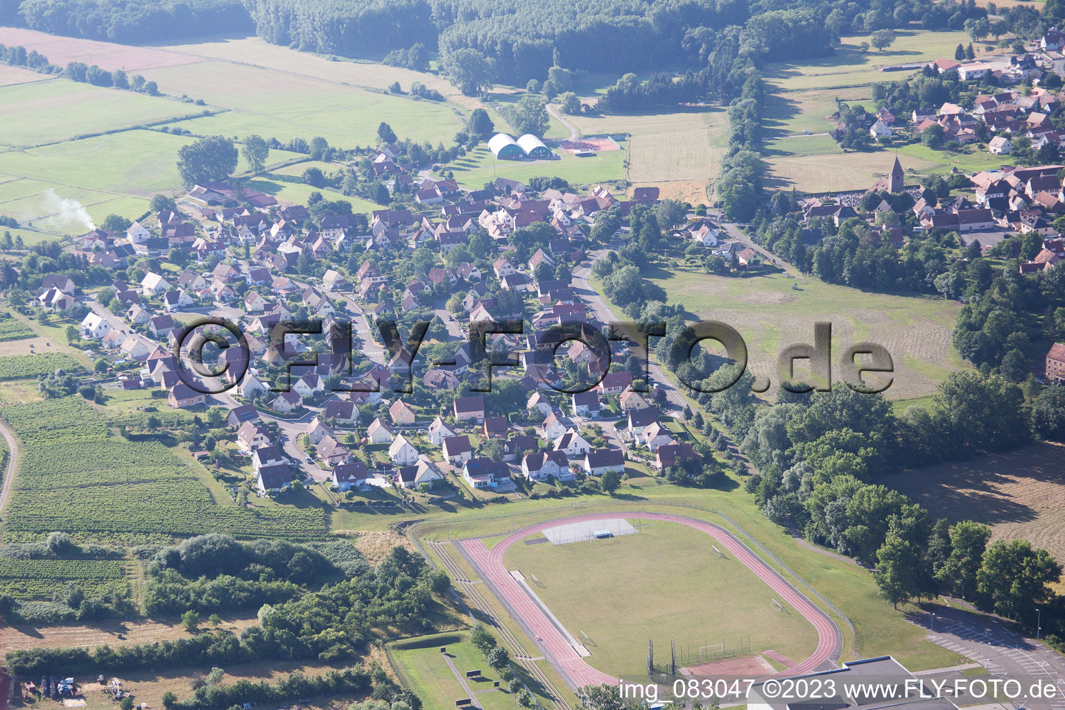 Luftbild von Altenstadt (Elsaß) im Bundesland Bas-Rhin, Frankreich