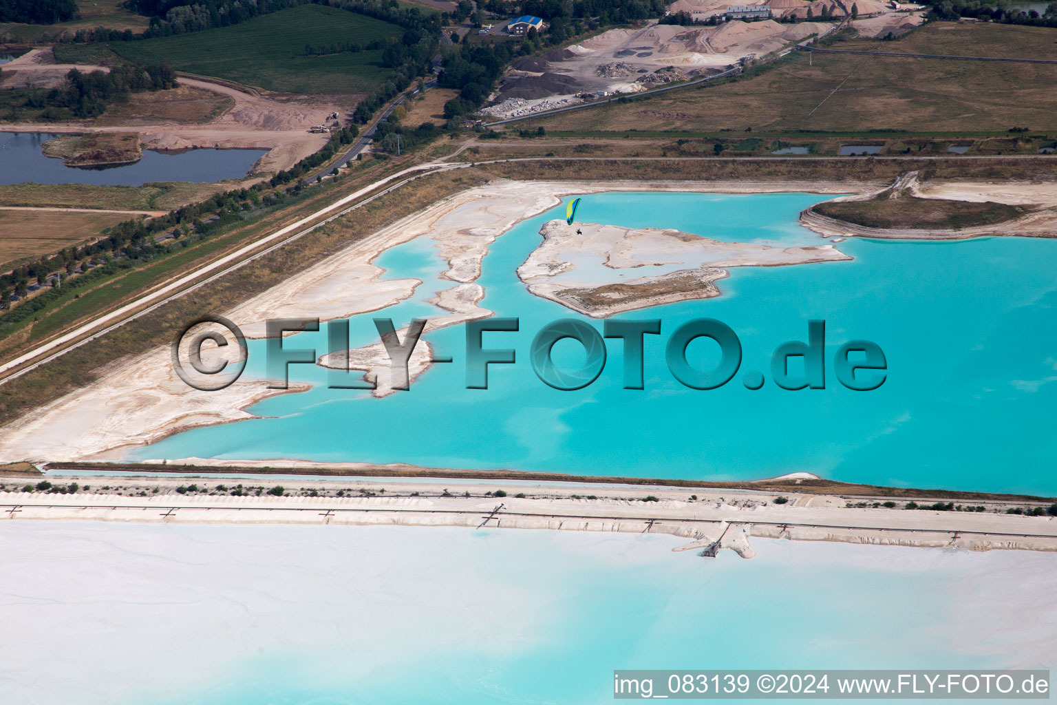 Luftbild von Rosières-aux-Salines (F-Lothringen), Saline im Bundesland Meurthe-et-Moselle, Frankreich