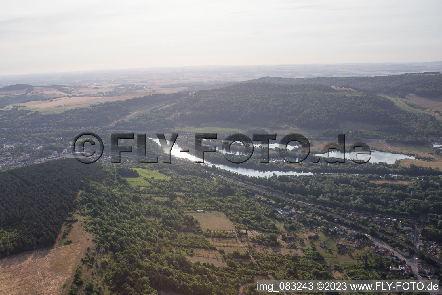 Luftbild von Arnaville im Bundesland Meurthe-et-Moselle, Frankreich