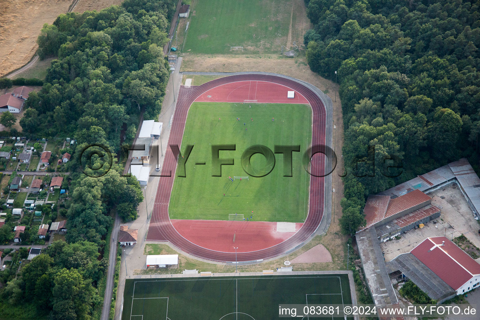 Bellheim im Bundesland Rheinland-Pfalz, Deutschland aus der Luft