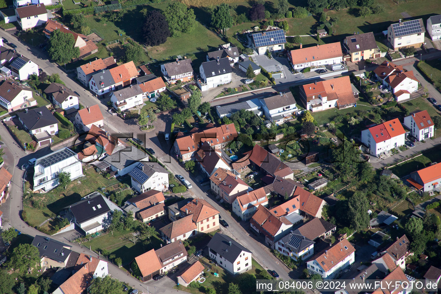 Ortsteil Schöllbronn in Ettlingen im Bundesland Baden-Württemberg, Deutschland vom Flugzeug aus