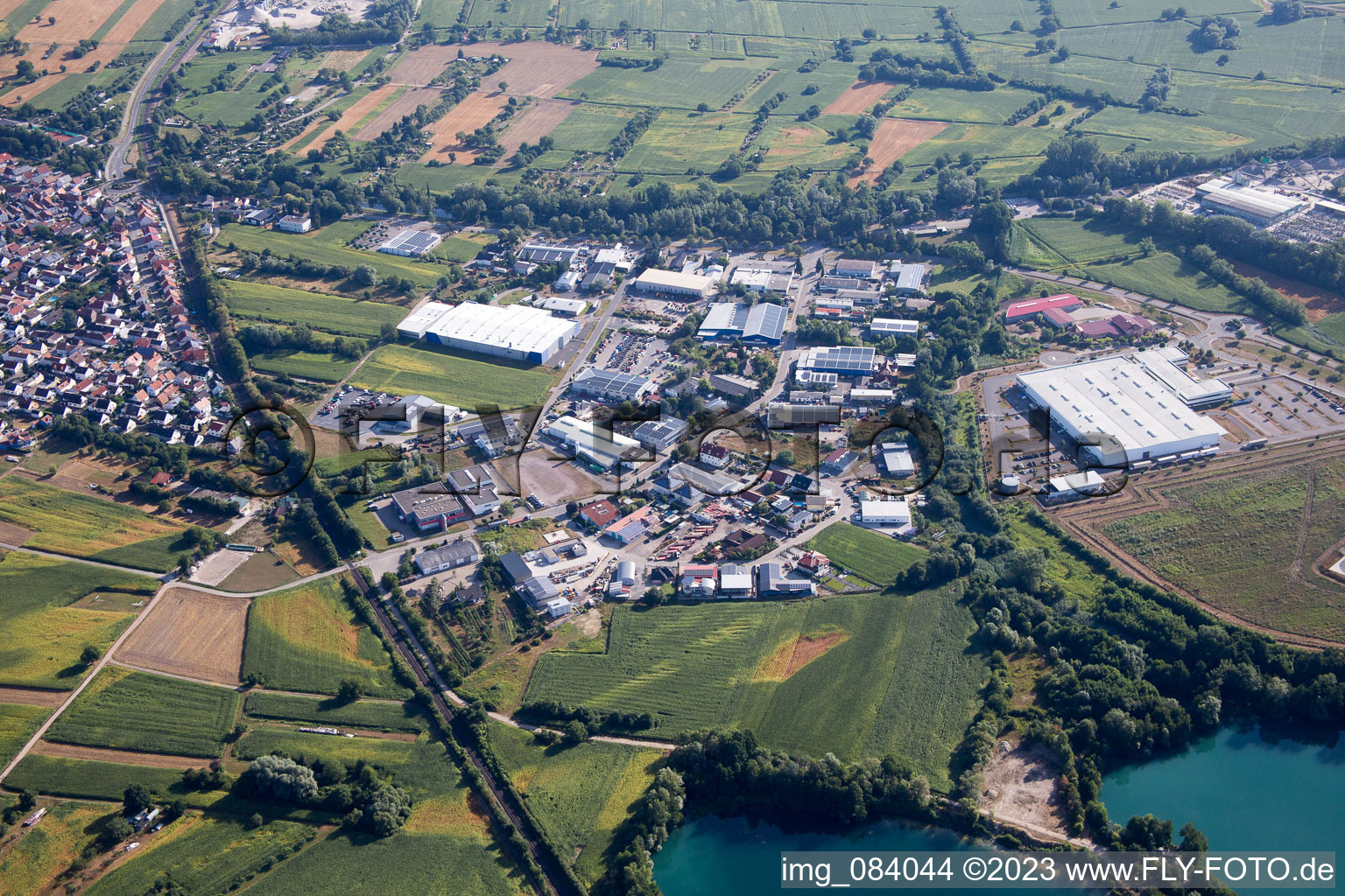Luftbild von Hagenbach, Industriegebiet im Bundesland Rheinland-Pfalz, Deutschland