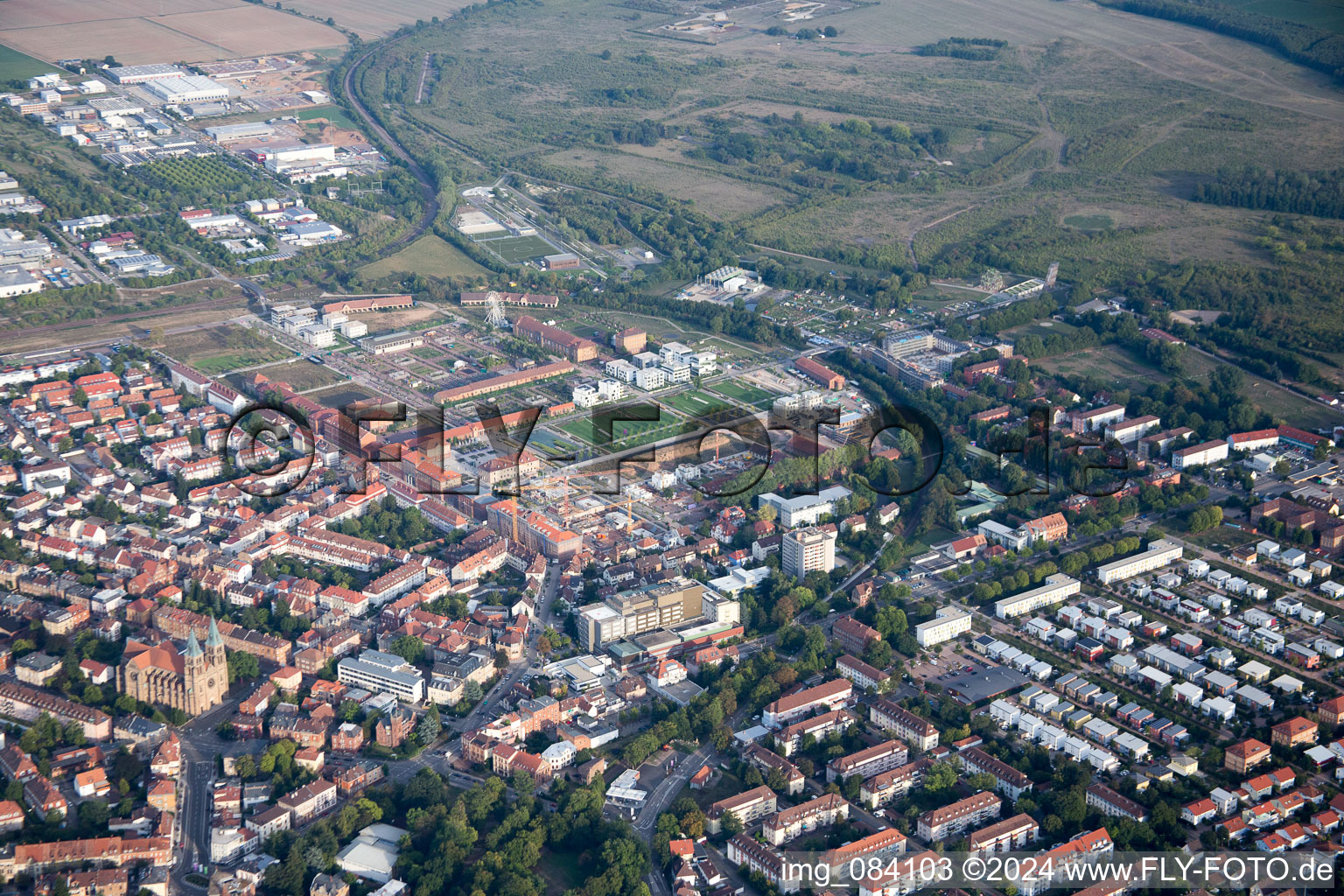 Luftbild von Landesgartenschau in Landau in der Pfalz im Bundesland Rheinland-Pfalz, Deutschland