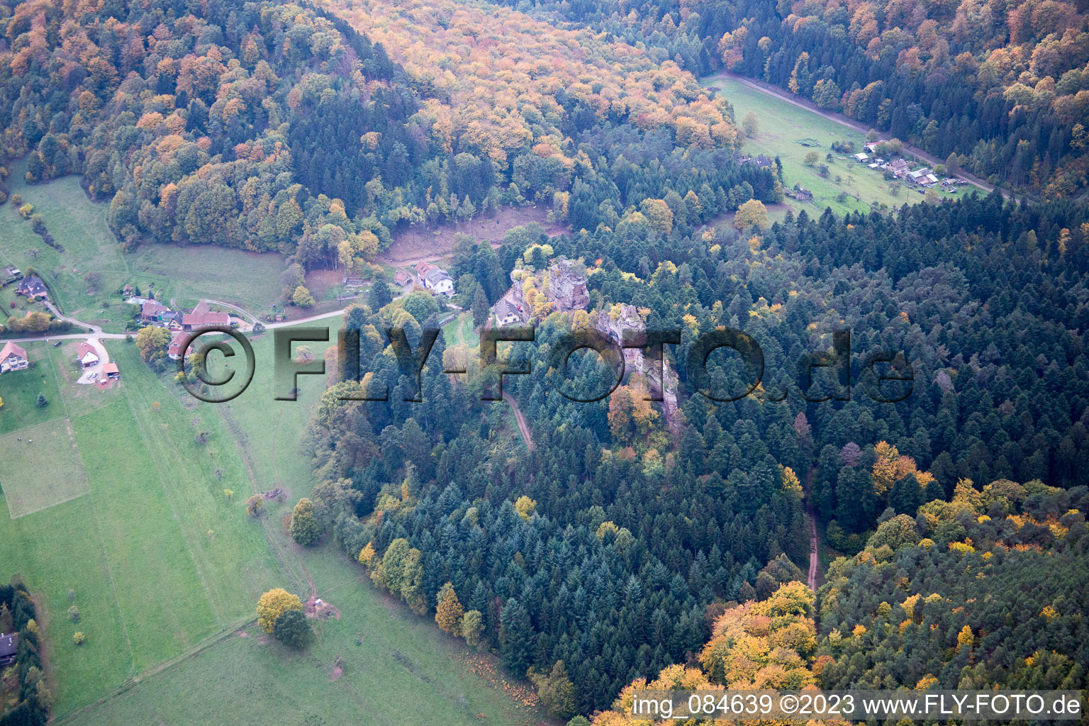 Windstein im Bundesland Bas-Rhin, Frankreich aus der Vogelperspektive