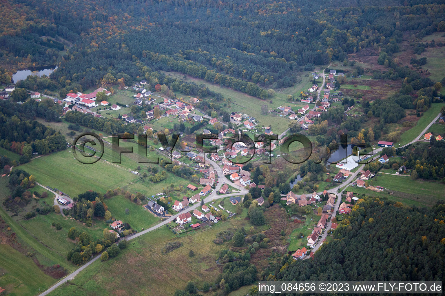 Dambach im Bundesland Bas-Rhin, Frankreich aus der Luft