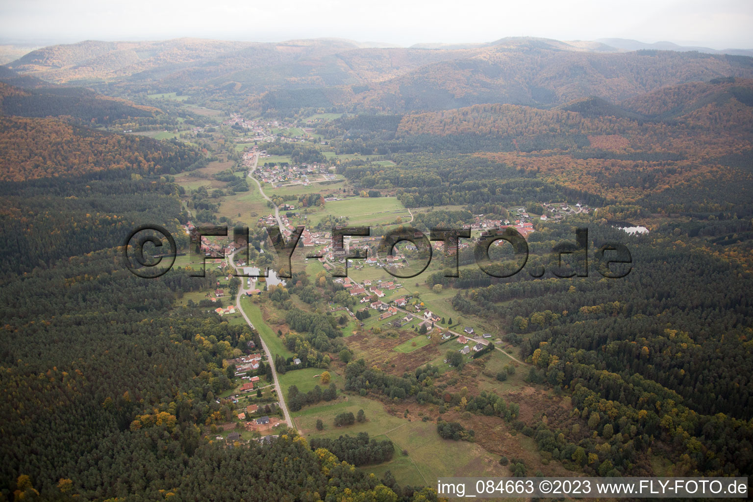 Dambach im Bundesland Bas-Rhin, Frankreich aus der Luft betrachtet