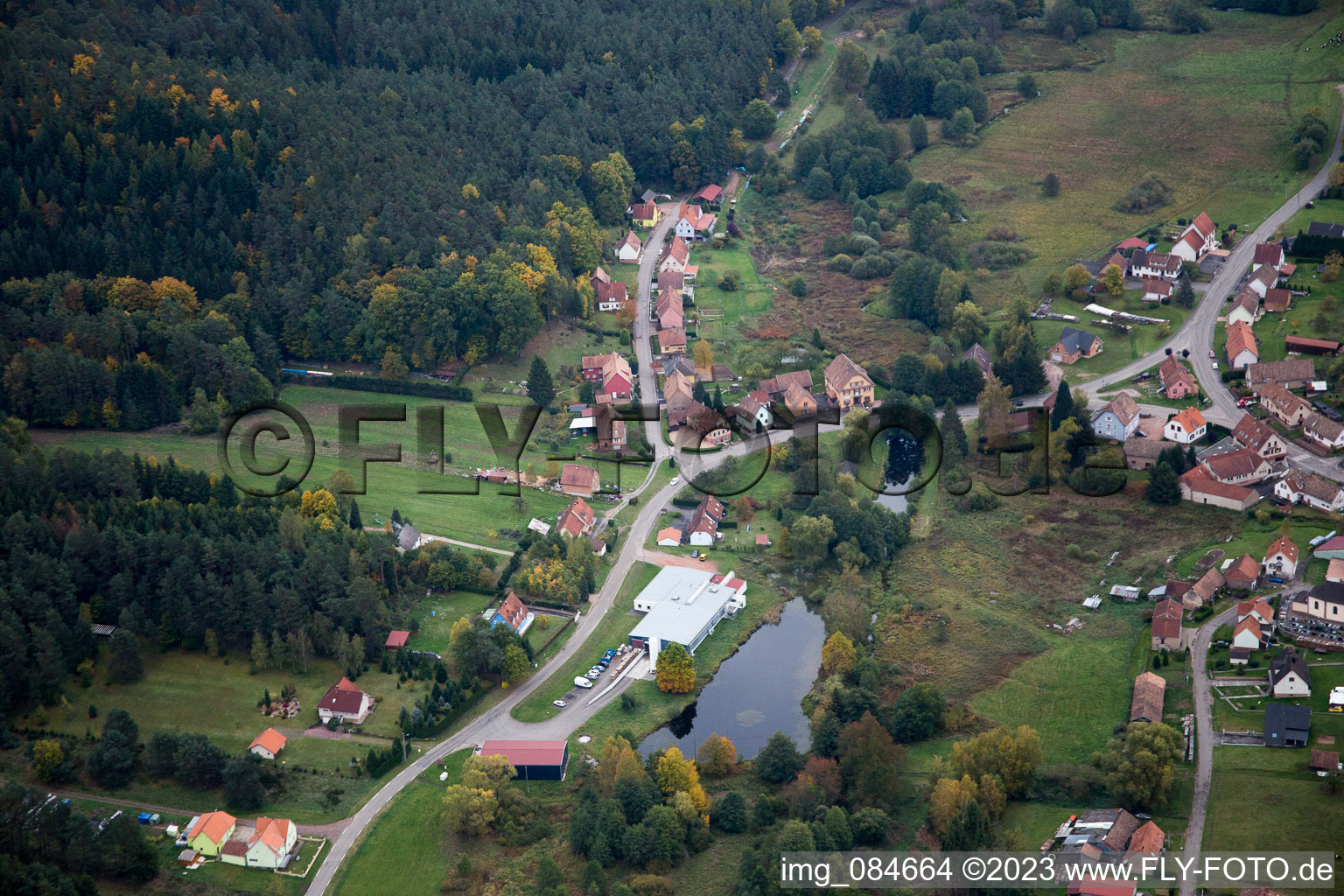 Drohnenaufname von Dambach im Bundesland Bas-Rhin, Frankreich