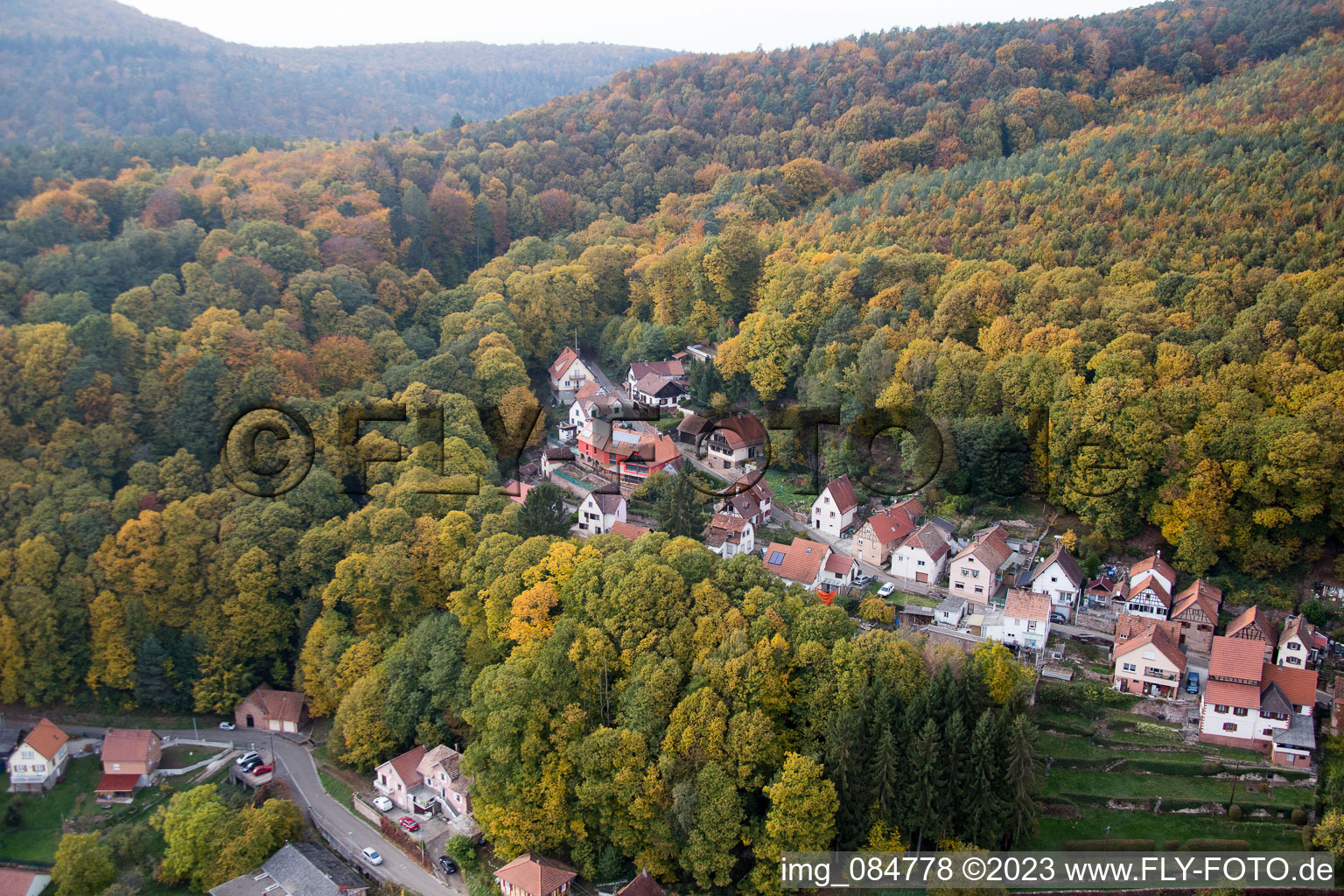 Luftaufnahme von Oberbronn im Bundesland Bas-Rhin, Frankreich