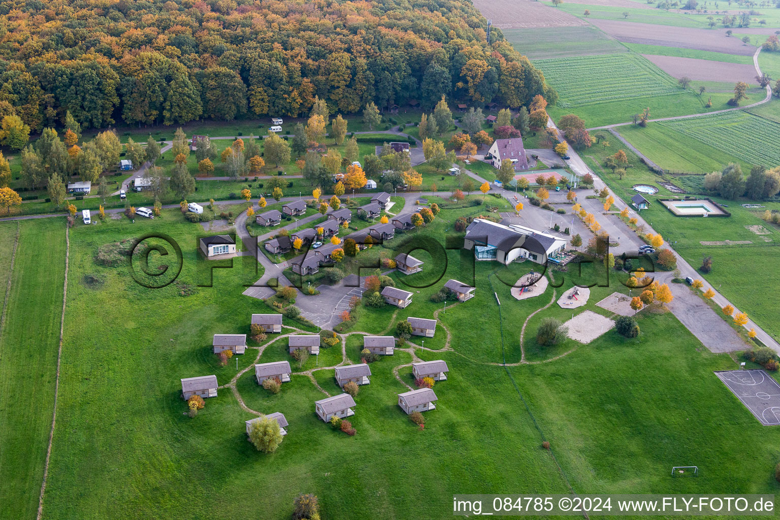Wohnwagen und Zelte- Campingplatz - und Zeltplatz Camping Oasis in Oberbronn in Grand Est im Bundesland Bas-Rhin, Frankreich