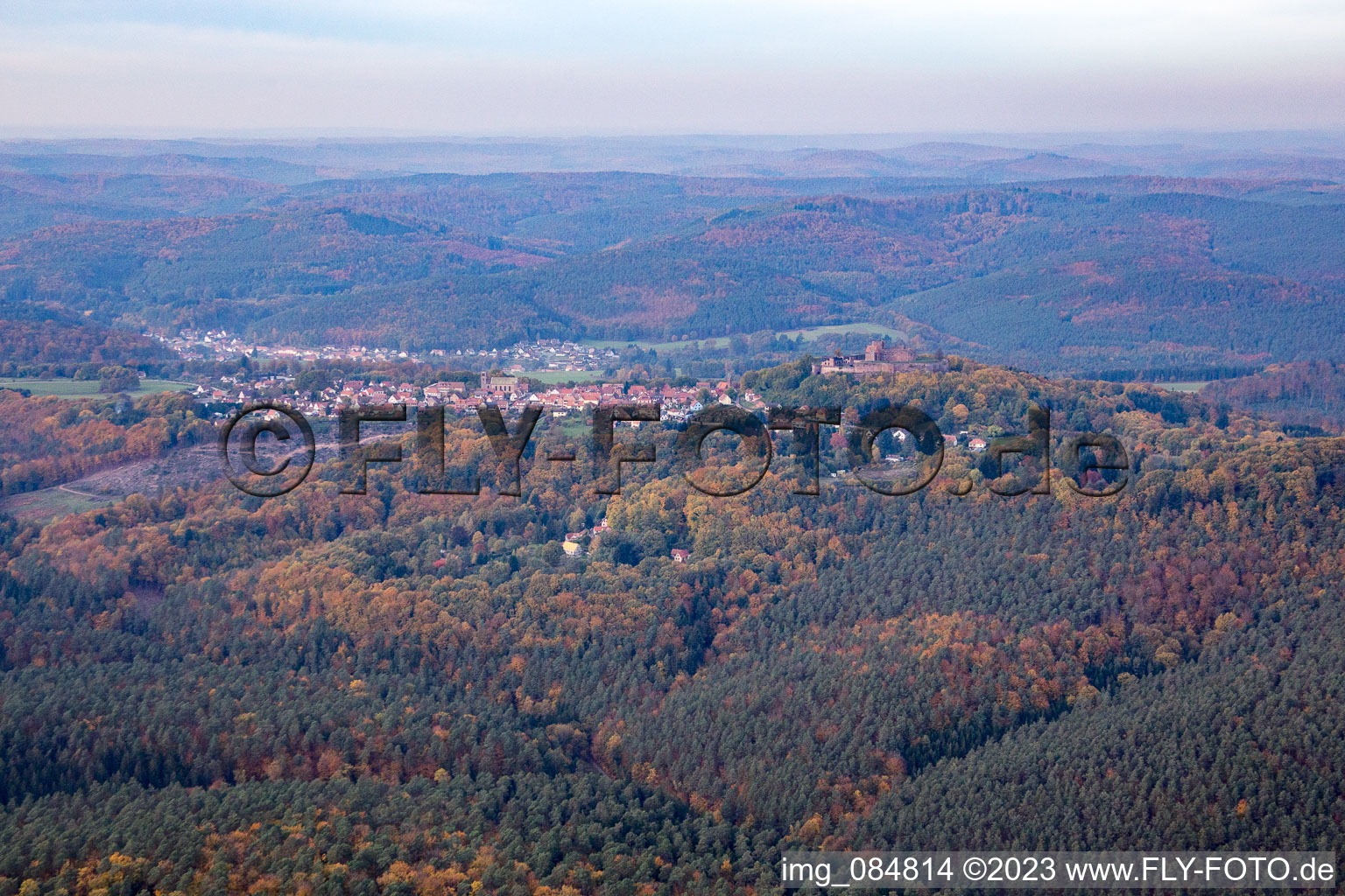 Lichtenberg im Bundesland Bas-Rhin, Frankreich von oben