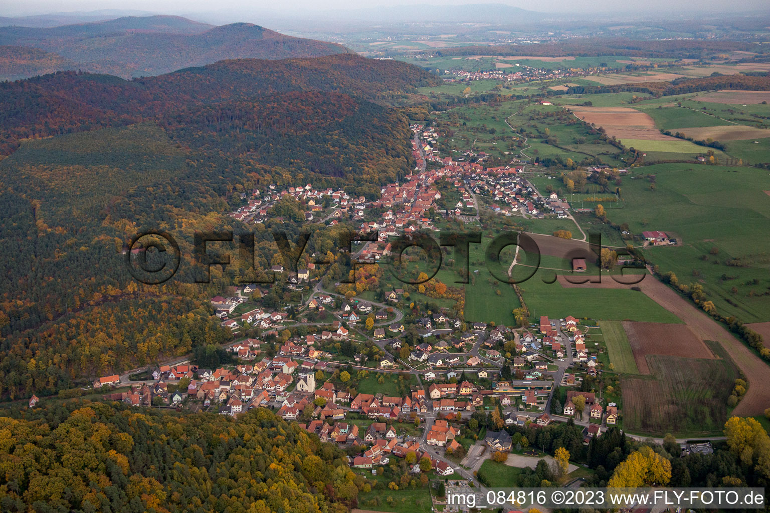 Rothbach im Bundesland Bas-Rhin, Frankreich aus der Luft