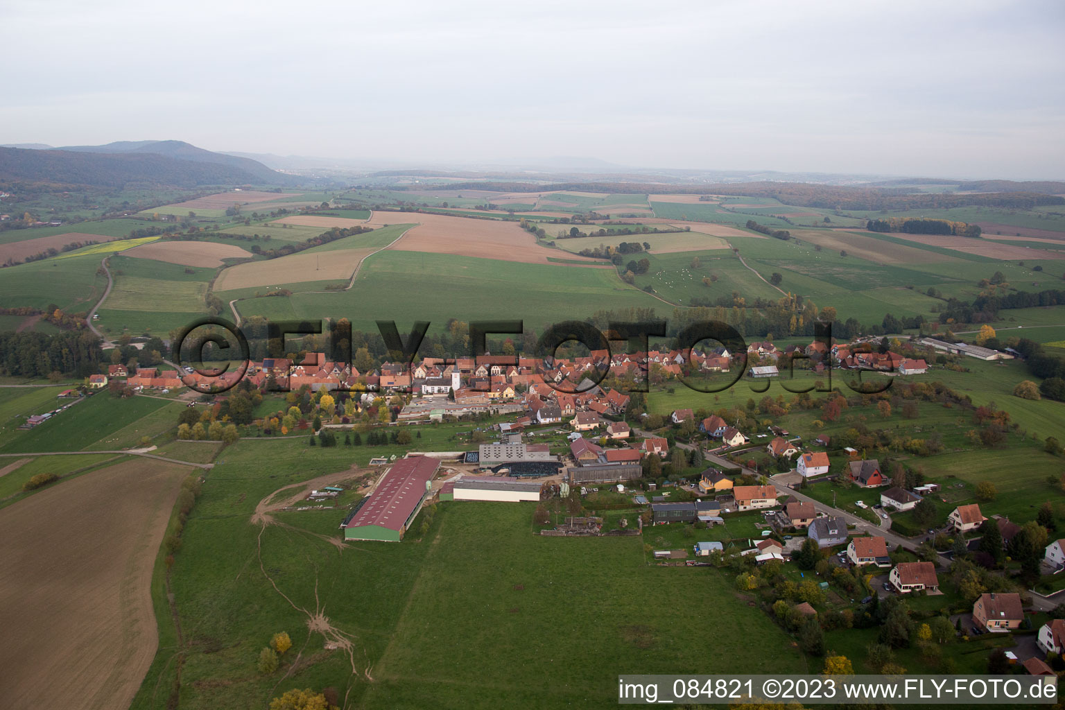 Luftaufnahme von Bischholtz im Bundesland Bas-Rhin, Frankreich