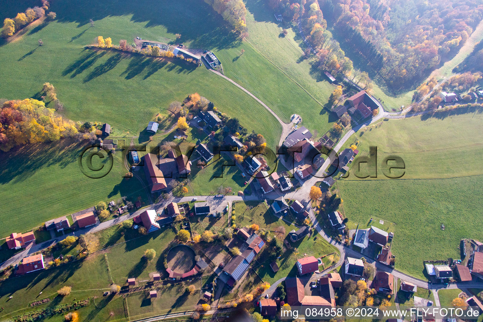 Luftbild von Ortsteil Breitenbuch in Kirchzell im Bundesland Bayern, Deutschland