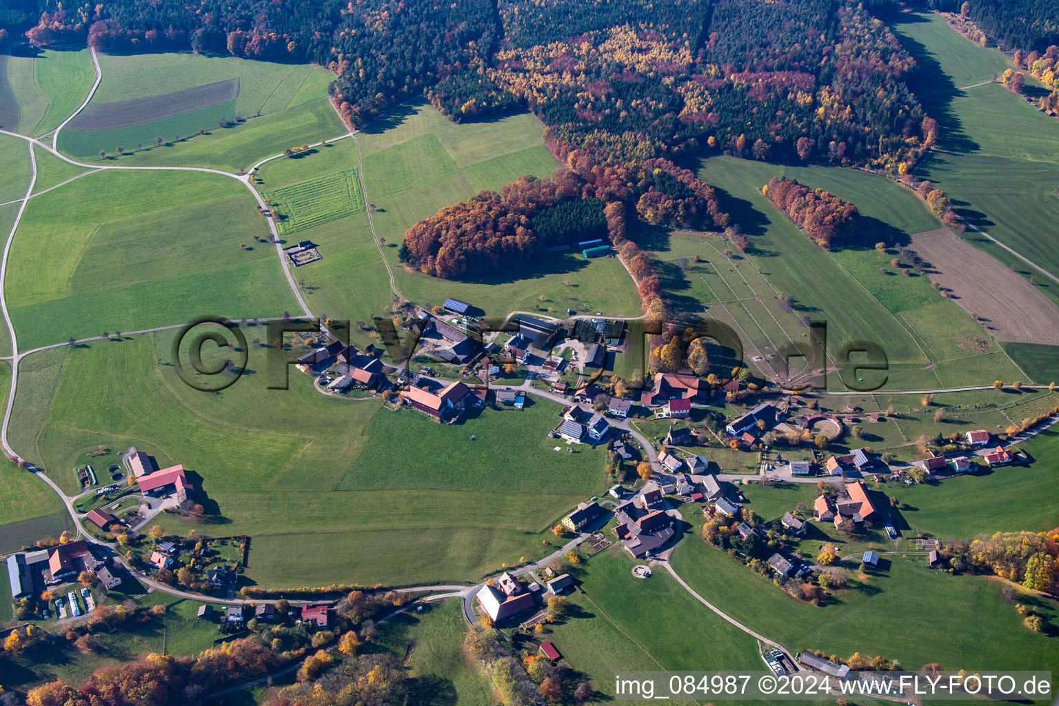 Ortsteil Breitenbuch in Kirchzell im Bundesland Bayern, Deutschland aus der Luft